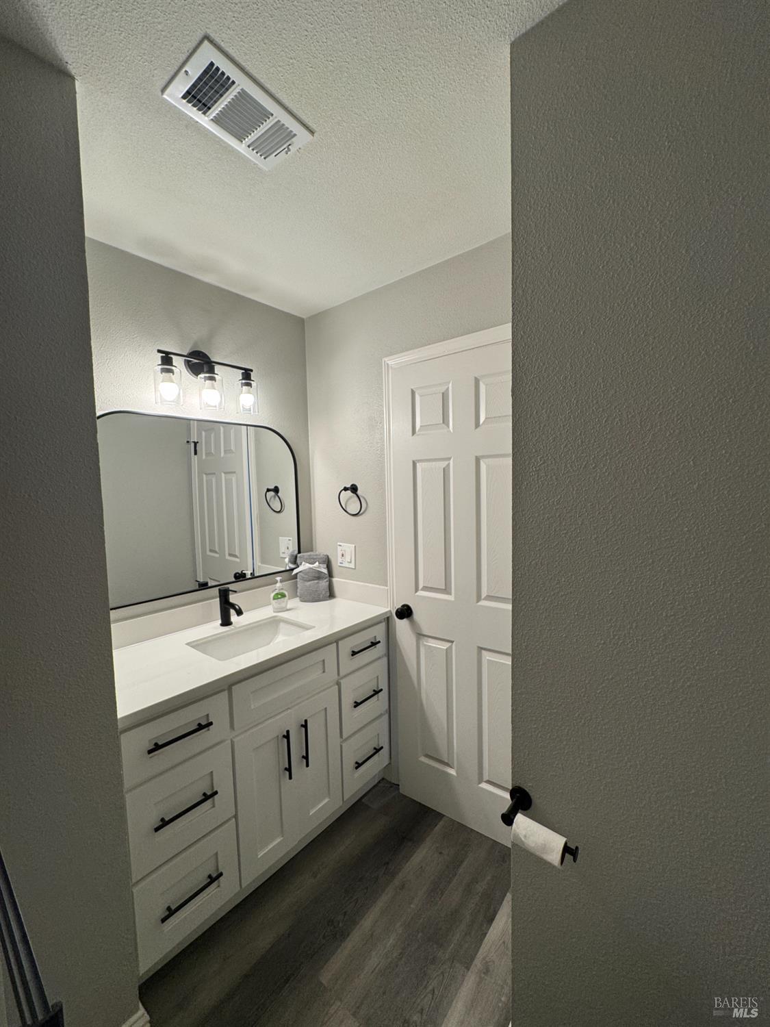 Detail Gallery Image 26 of 45 For 124 Purdue Dr, Vallejo,  CA 94589 - 3 Beds | 2 Baths