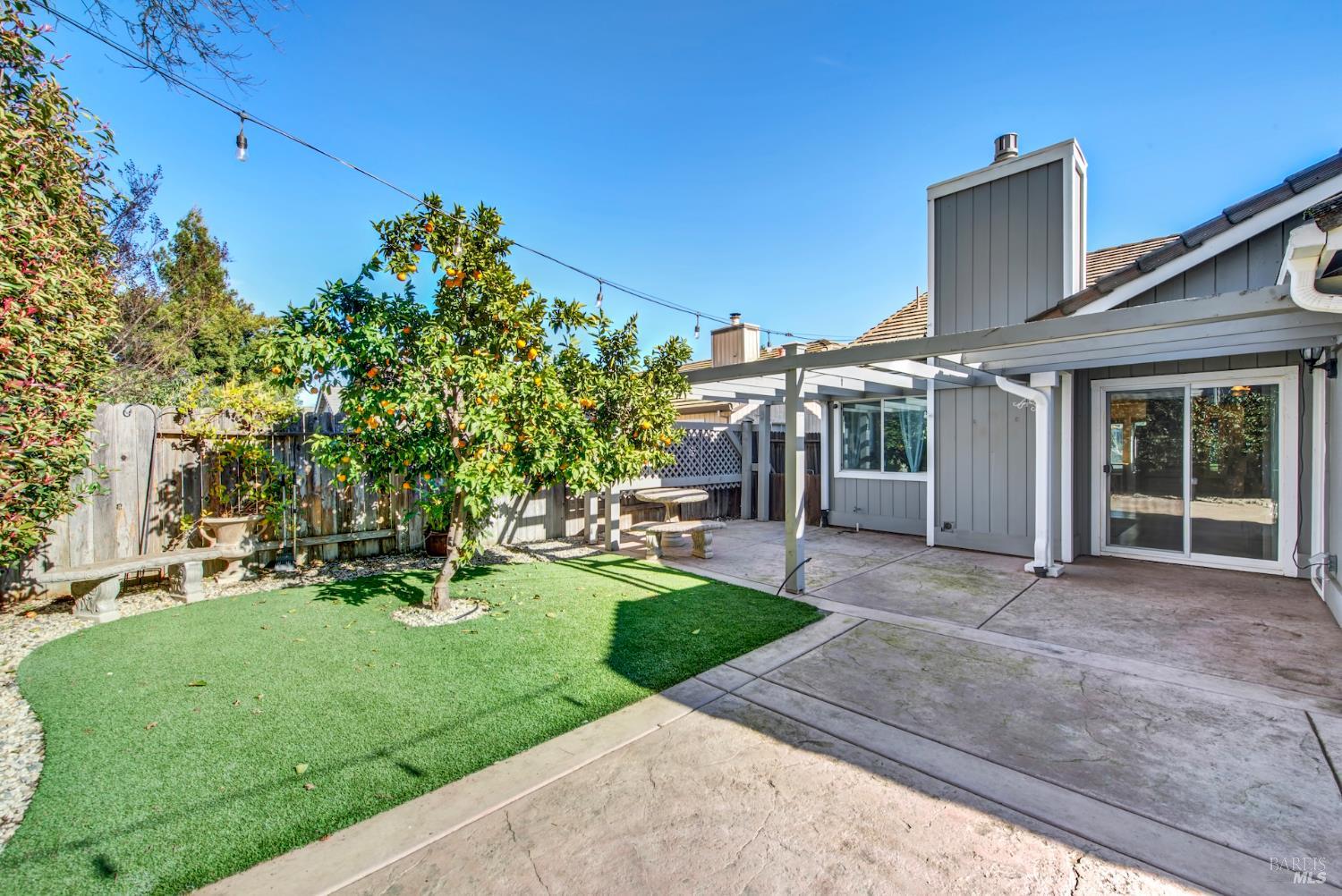 Detail Gallery Image 32 of 44 For 635 Evans Rd, Dixon,  CA 95620 - 3 Beds | 2 Baths