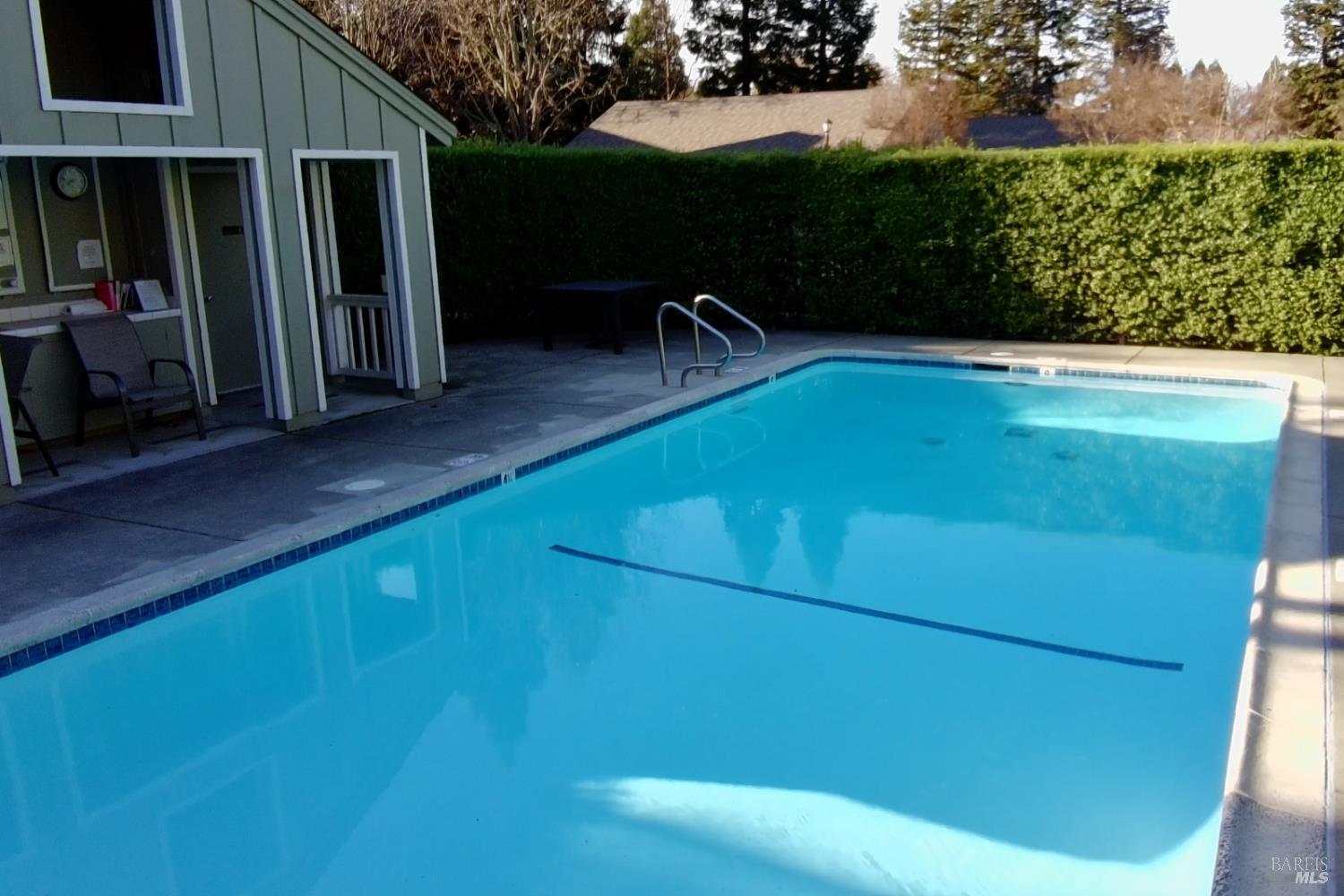 Detail Gallery Image 22 of 25 For 615 Cherry Ave, Sonoma,  CA 95476 - 2 Beds | 2 Baths