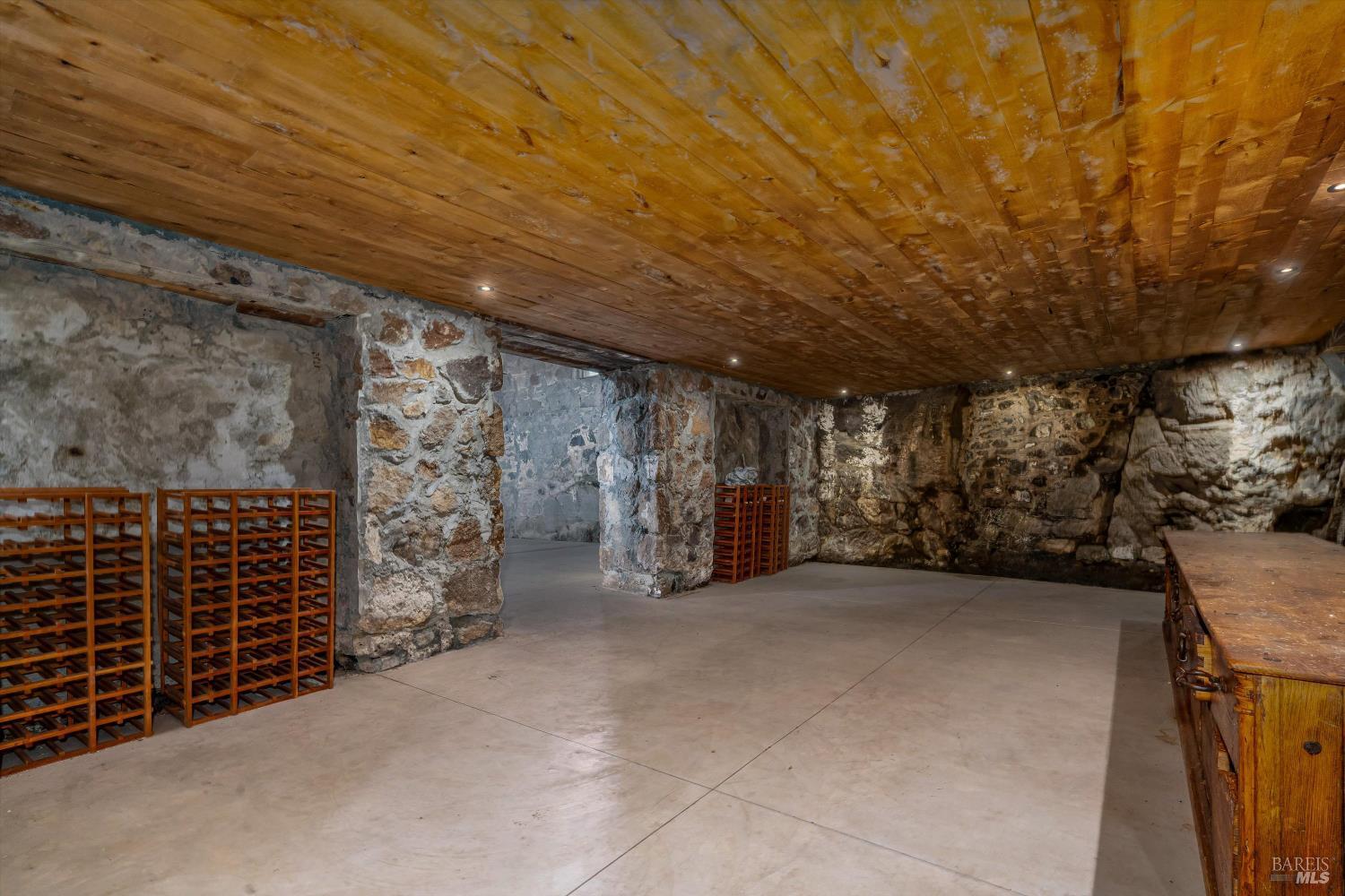 Detail Gallery Image 44 of 72 For 969 Rachael Rd, Sonoma,  CA 95476 - 4 Beds | 3/2 Baths