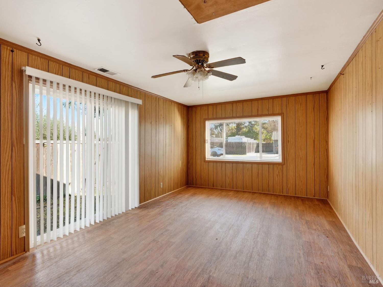 Detail Gallery Image 10 of 20 For 321 Roosevelt St, Napa,  CA 94558 - 2 Beds | 1 Baths