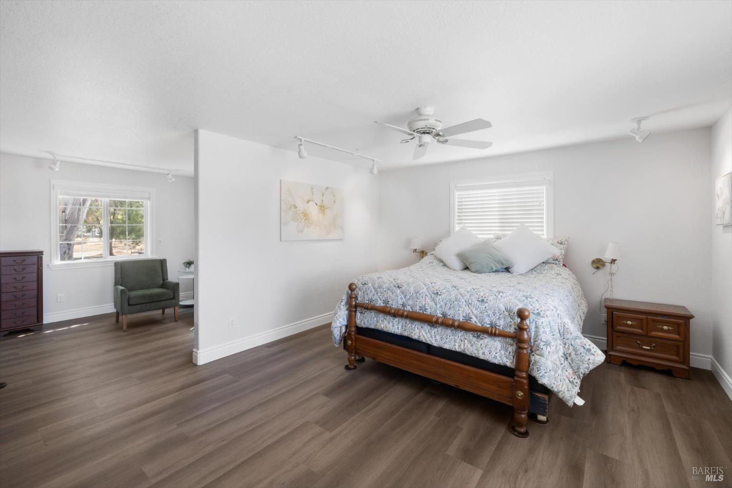 Detail Gallery Image 14 of 60 For 7672 Country Ln, Vacaville,  CA 95688 - 3 Beds | 3 Baths