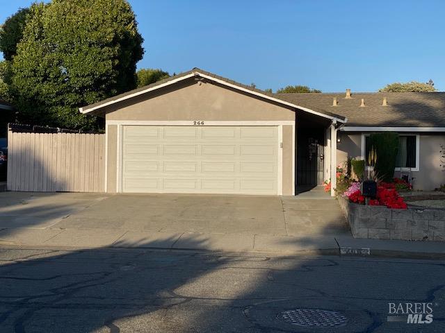 Detail Gallery Image 7 of 7 For 266 De Soto Dr, Fairfield,  CA 94533 - 3 Beds | 2 Baths