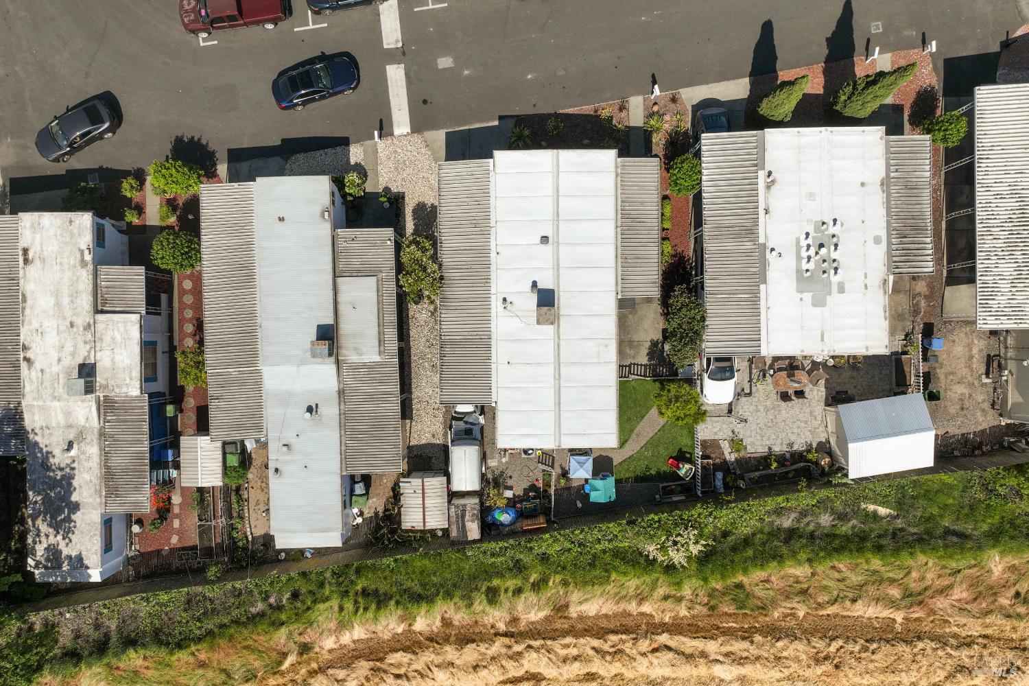 Detail Gallery Image 36 of 38 For 324 Pear Ln, Santa Rosa,  CA 95407 - 3 Beds | 2 Baths