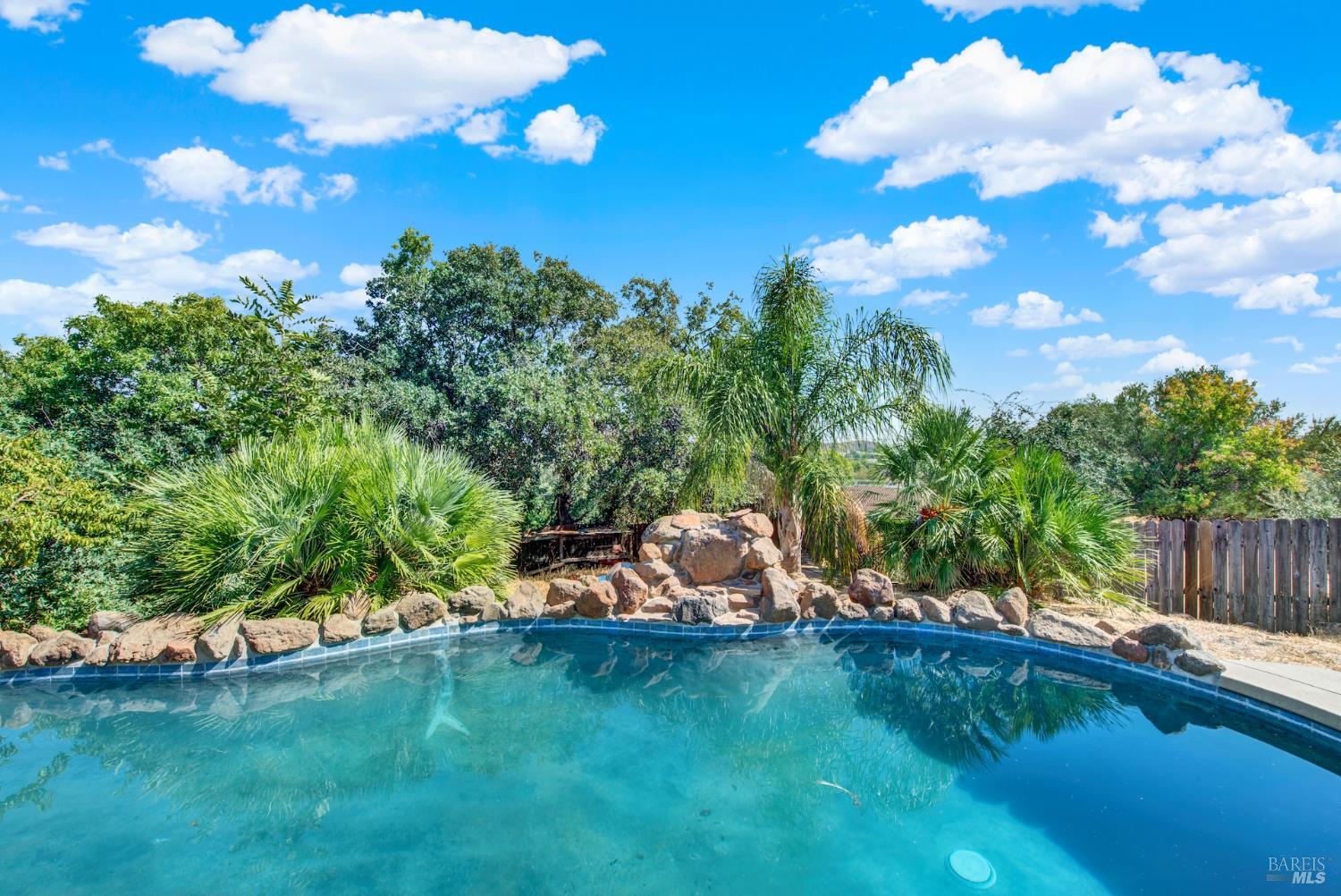 Detail Gallery Image 71 of 74 For 2136 Vineyard Hills Ct, Vacaville,  CA 95688 - 4 Beds | 3 Baths