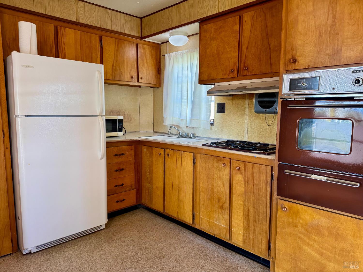 Detail Gallery Image 7 of 24 For 18925 Sonoma Highway Unkn 53, Sonoma,  CA 95476 - 2 Beds | 1/1 Baths