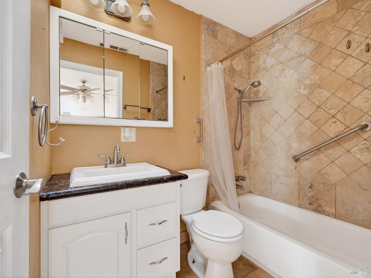 Detail Gallery Image 12 of 20 For 321 Roosevelt St, Napa,  CA 94558 - 2 Beds | 1 Baths