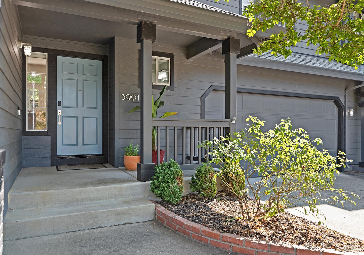 Detail Gallery Image 2 of 60 For 3991 Haven Ct, Sebastopol,  CA 95472 - 4 Beds | 2/1 Baths