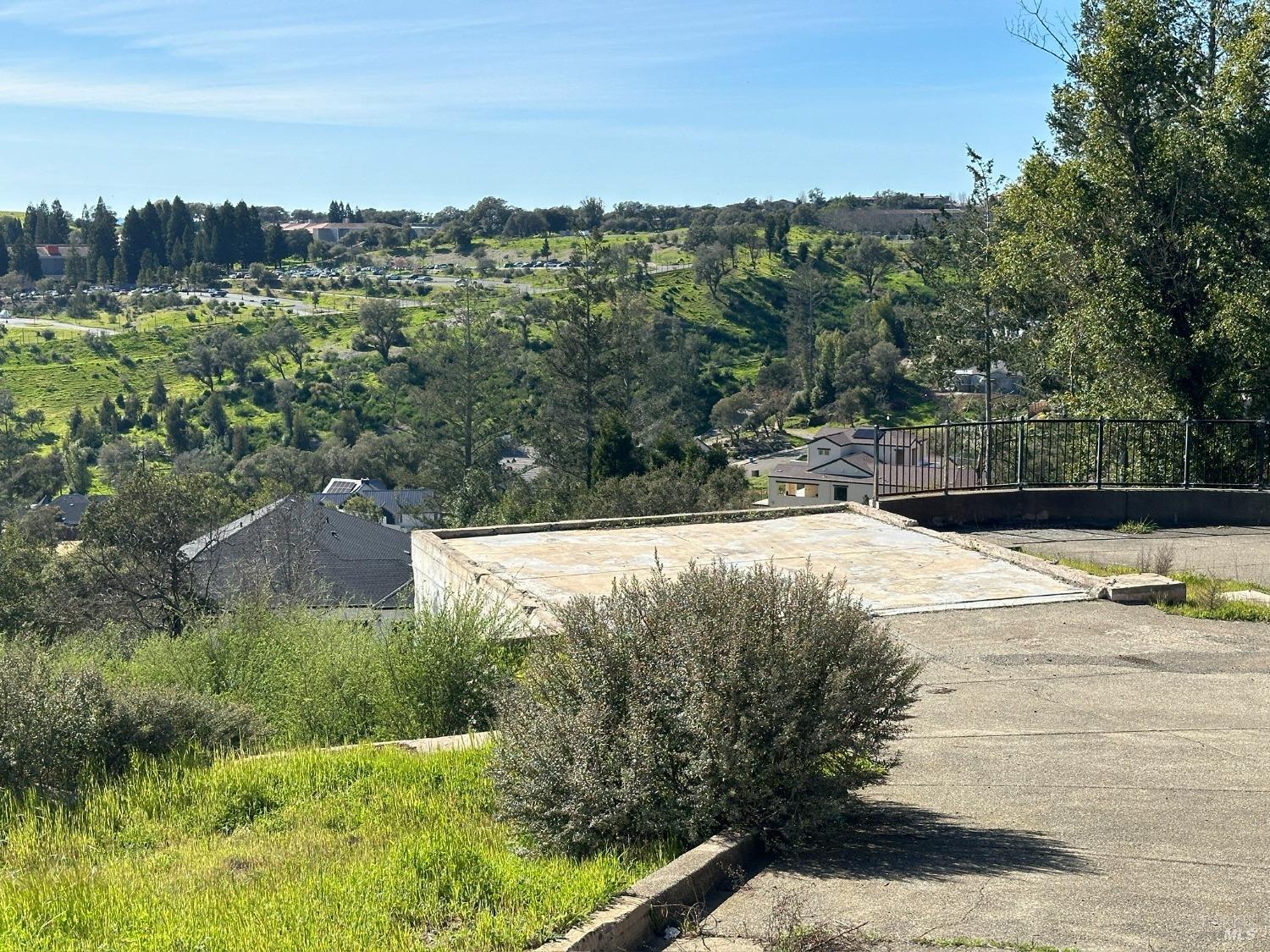 Detail Gallery Image 3 of 10 For 3603 Orbetello Ct, Santa Rosa,  CA 95404 - – Beds | – Baths