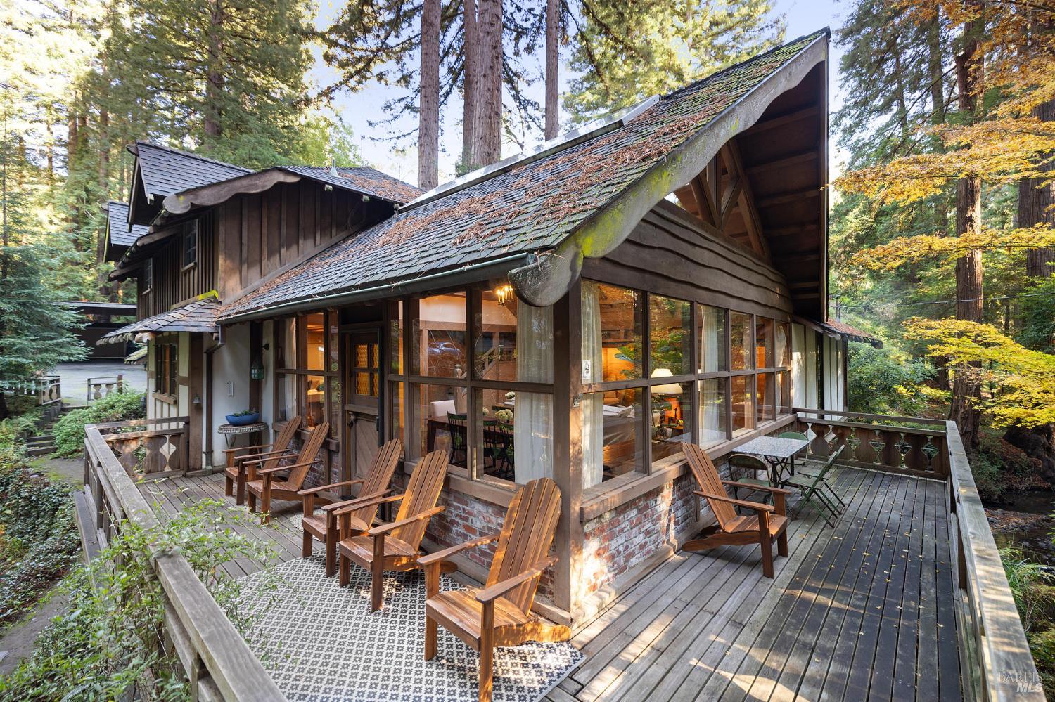 Detail Gallery Image 25 of 29 For 224 Cascade Dr, Mill Valley,  CA 94941 - 3 Beds | 2/1 Baths