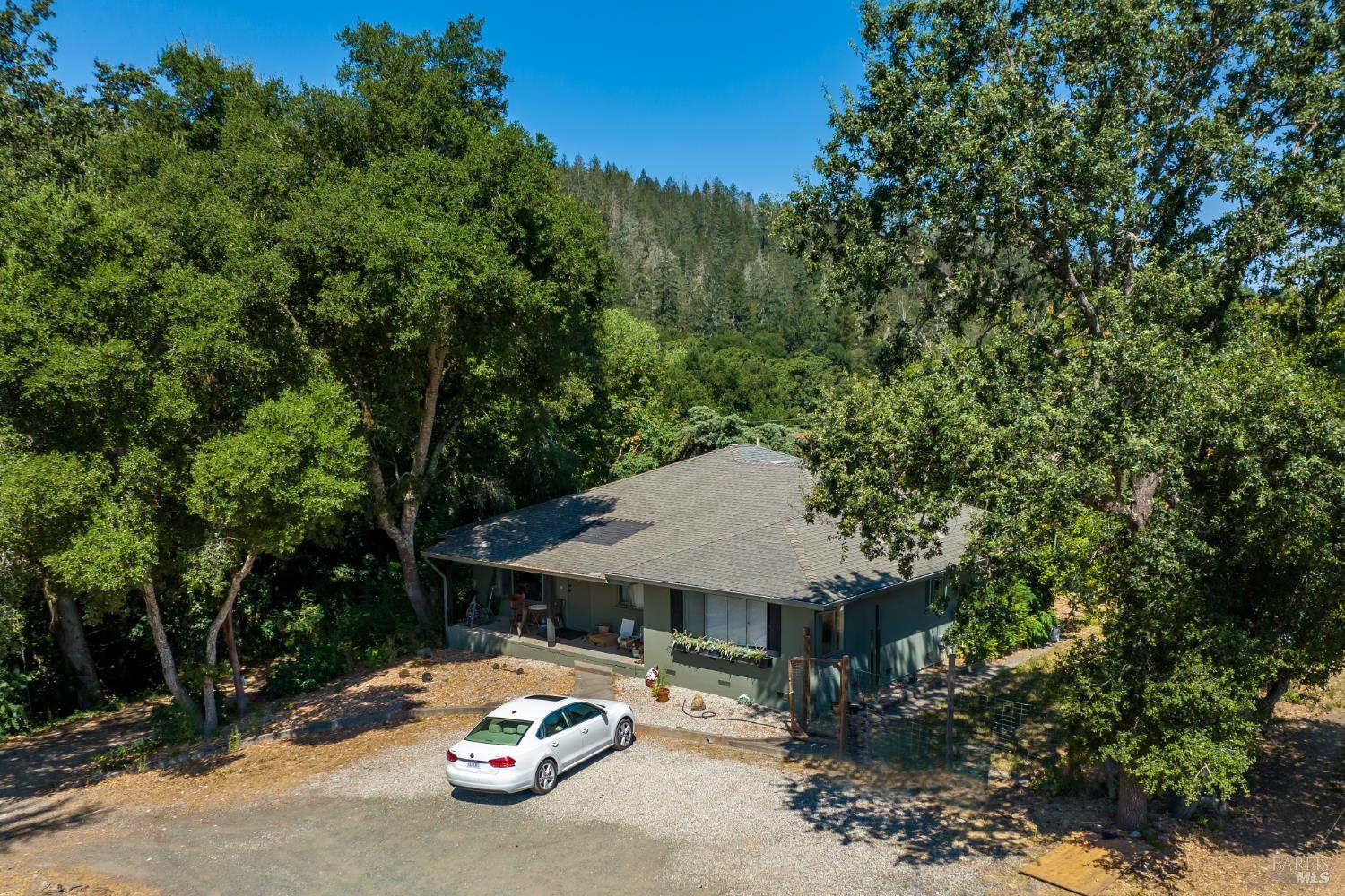 Detail Gallery Image 72 of 78 For 8320 Franz Valley Rd, Calistoga,  CA 94515 - 8 Beds | 8/2 Baths
