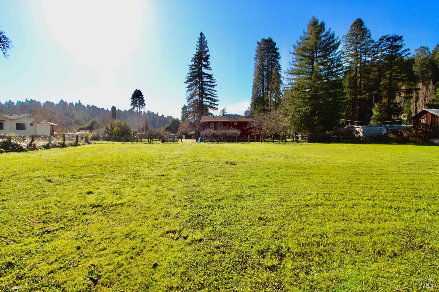 Detail Gallery Image 41 of 49 For 16160 Laughlin Rd, Guerneville,  CA 95446 - 3 Beds | 2 Baths