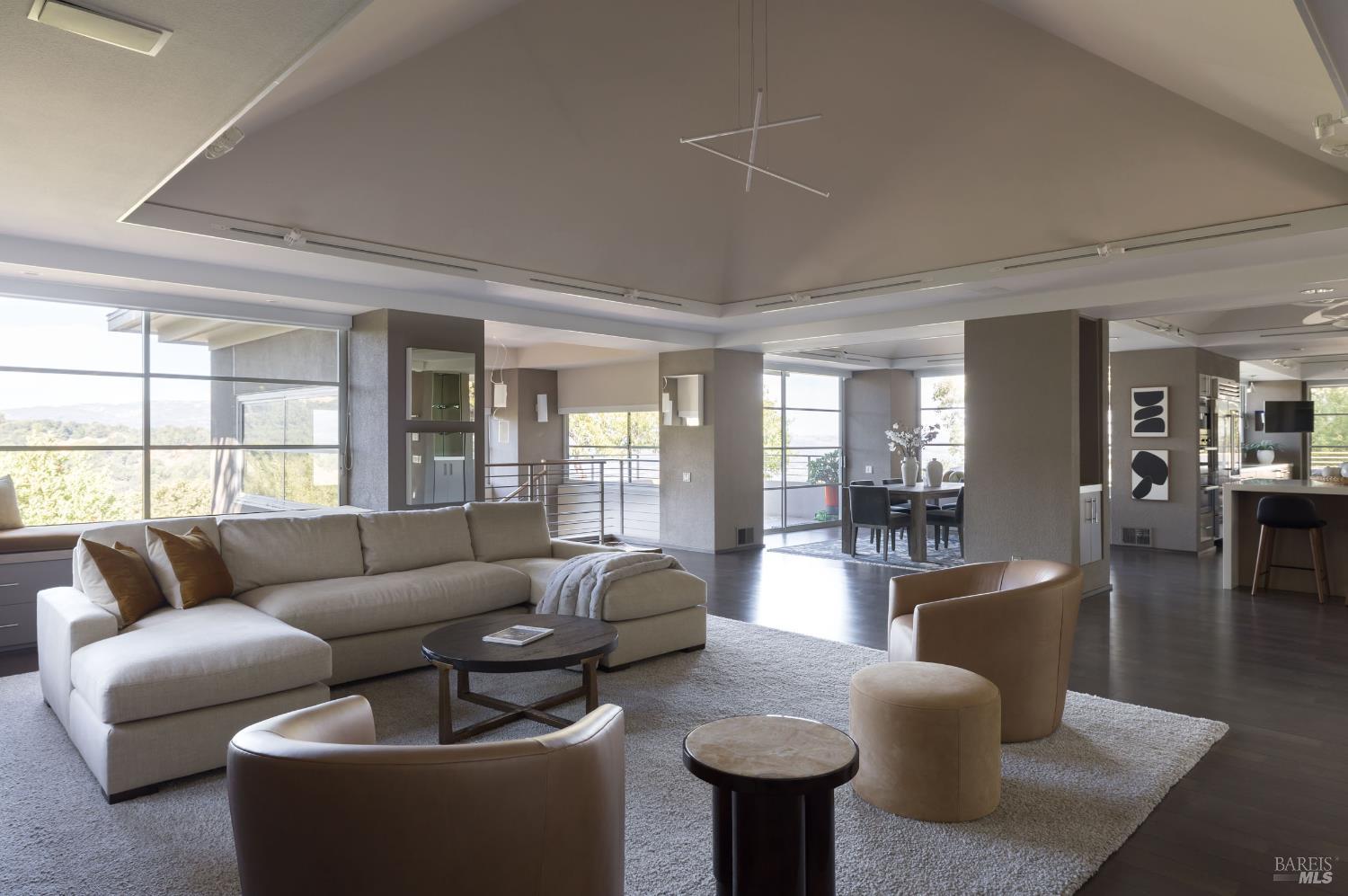 Detail Gallery Image 3 of 39 For 3685 White Alder Unkn, Sonoma,  CA 95476 - 3 Beds | 3/2 Baths