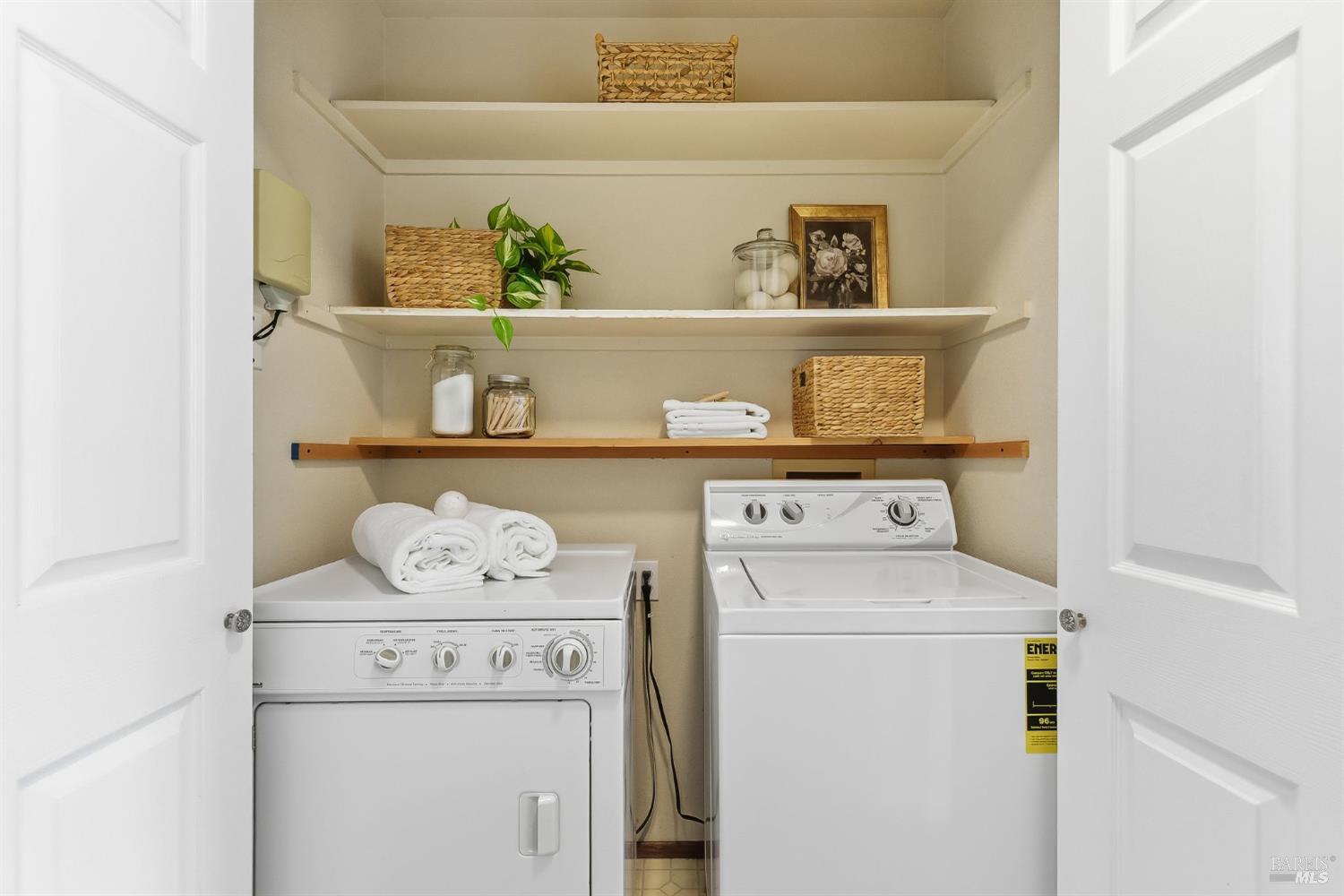 Detail Gallery Image 26 of 51 For 1816 Downing St, Petaluma,  CA 94954 - 3 Beds | 1/1 Baths