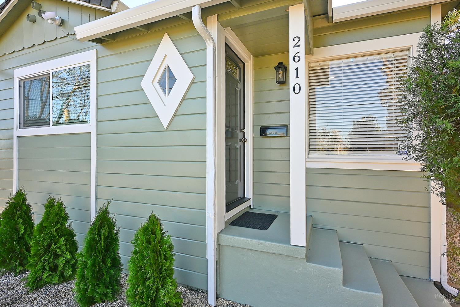 Detail Gallery Image 16 of 48 For 2610 Pacheco Blvd, Martinez,  CA 94553 - 2 Beds | 1 Baths