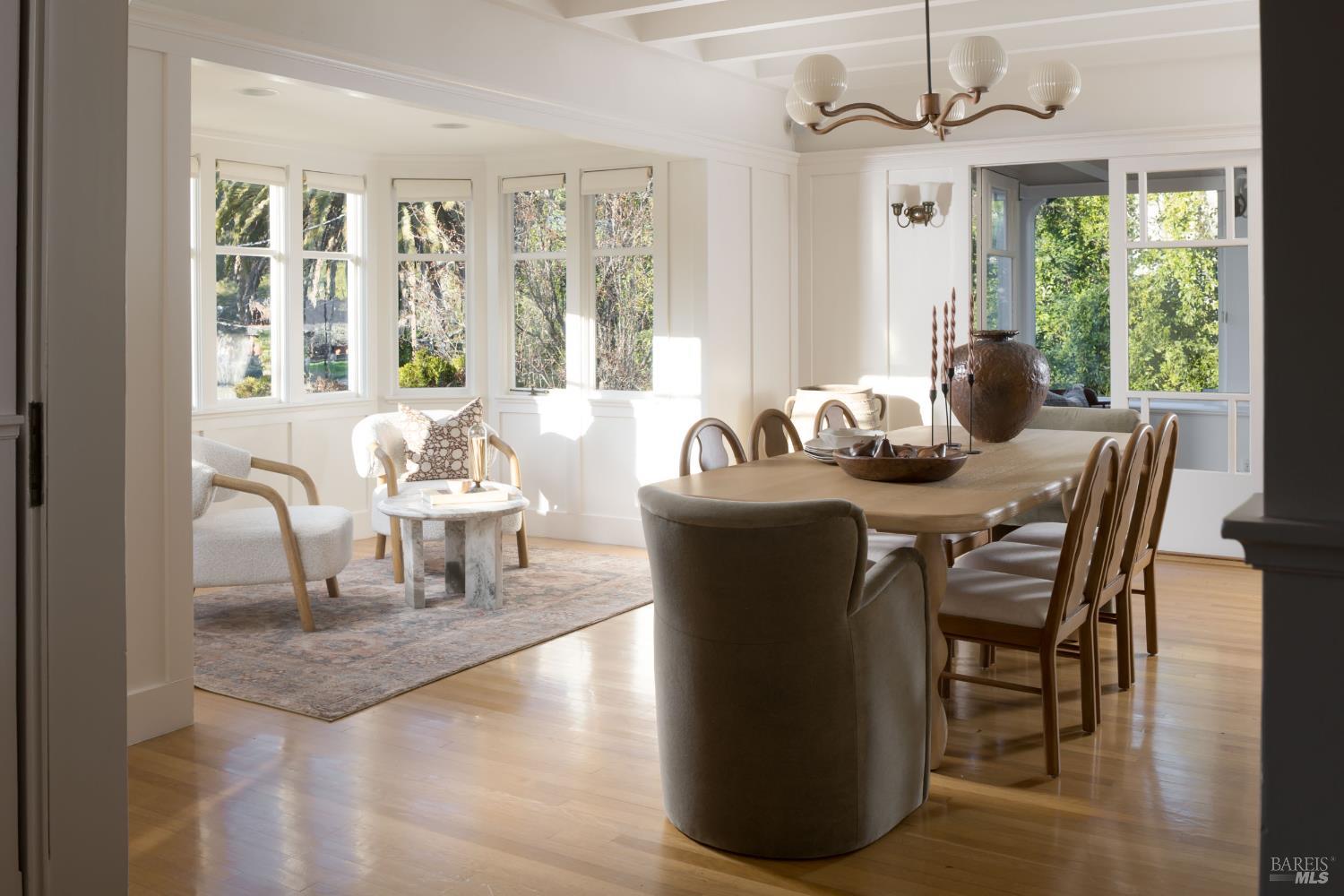 Detail Gallery Image 8 of 43 For 178 Palm Ave, San Rafael,  CA 94901 - 5 Beds | 3/2 Baths