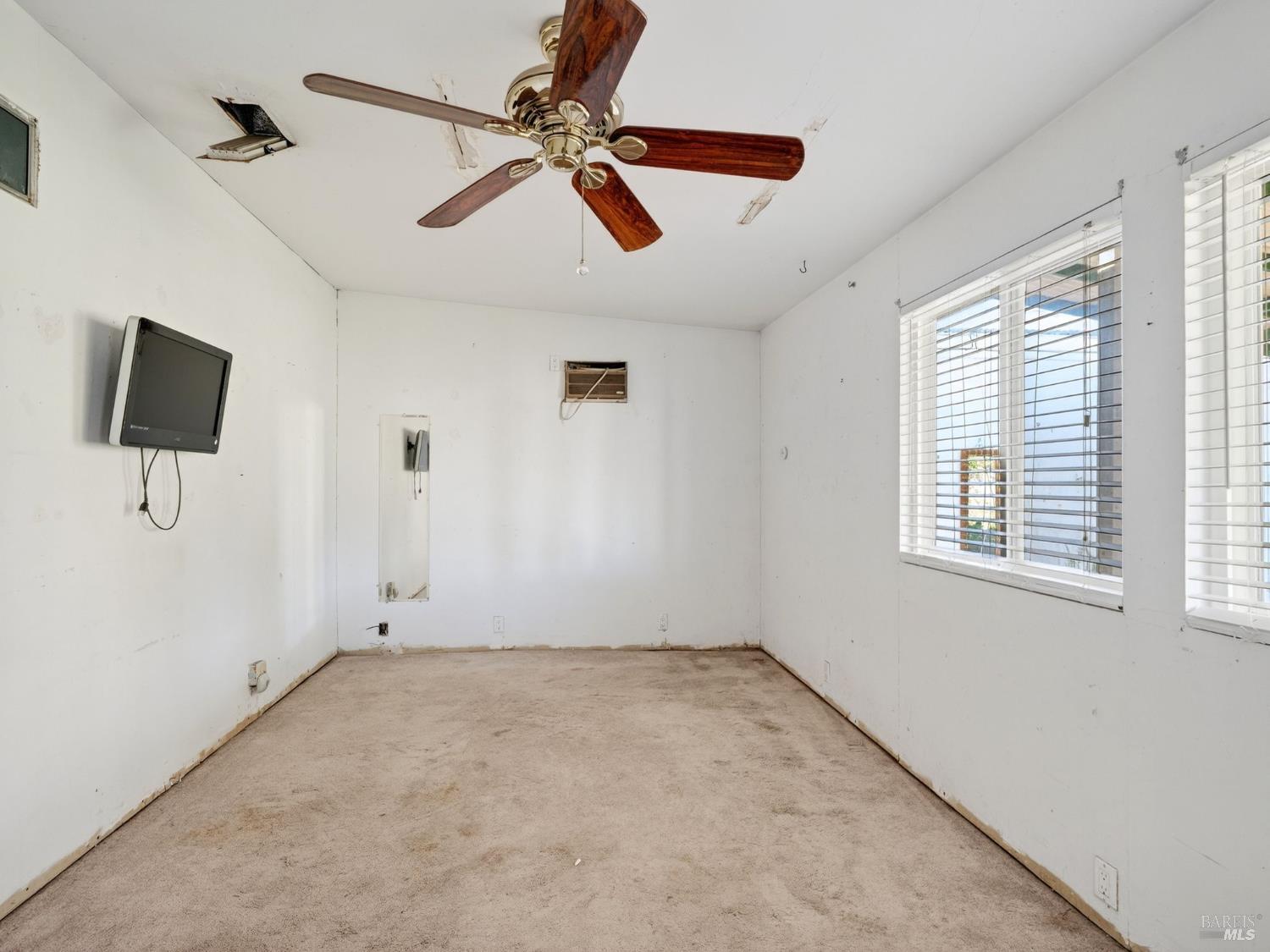 Detail Gallery Image 11 of 20 For 321 Roosevelt St, Napa,  CA 94558 - 2 Beds | 1 Baths