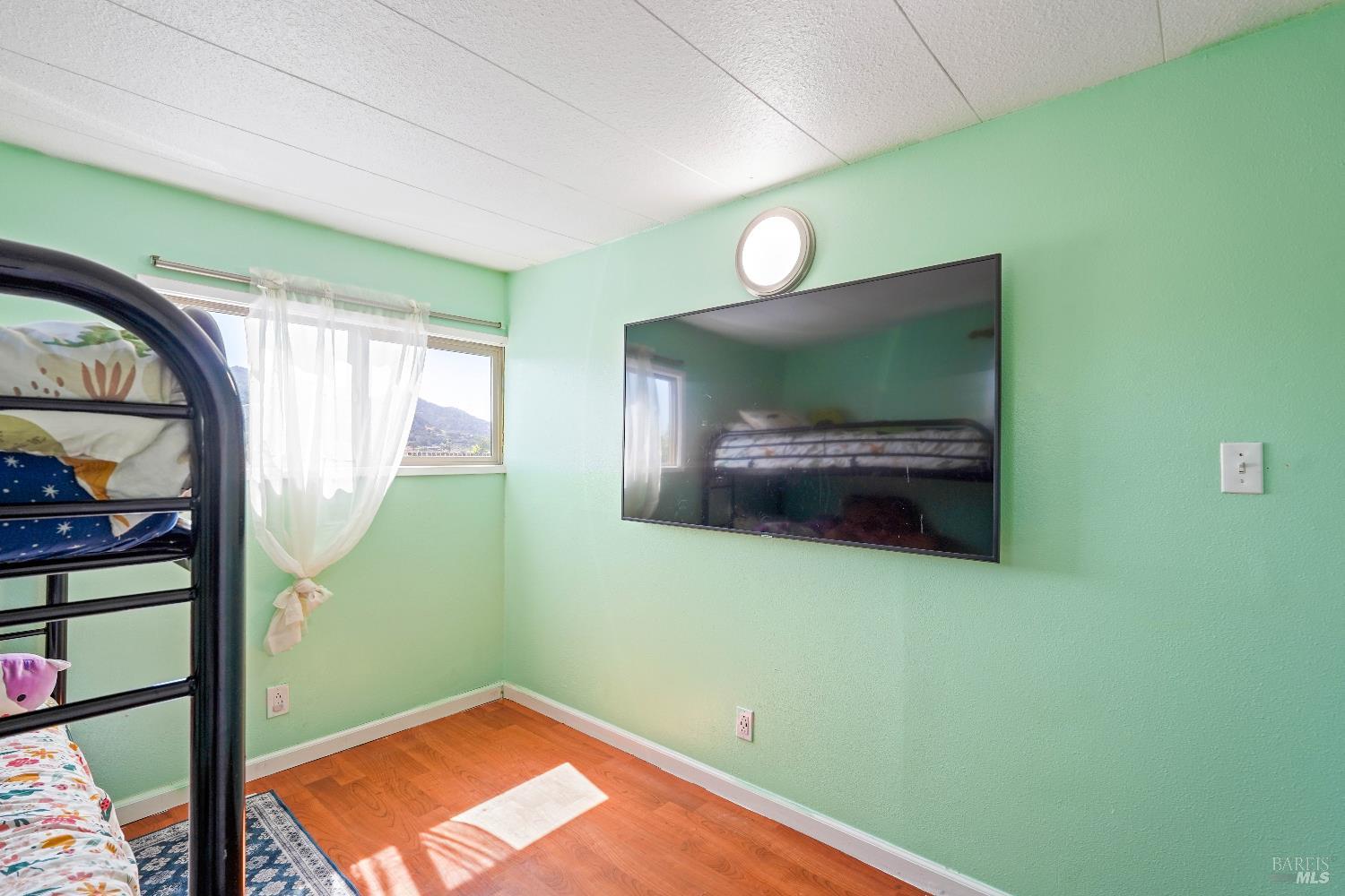 Detail Gallery Image 23 of 38 For 324 Pear Ln, Santa Rosa,  CA 95407 - 3 Beds | 2 Baths