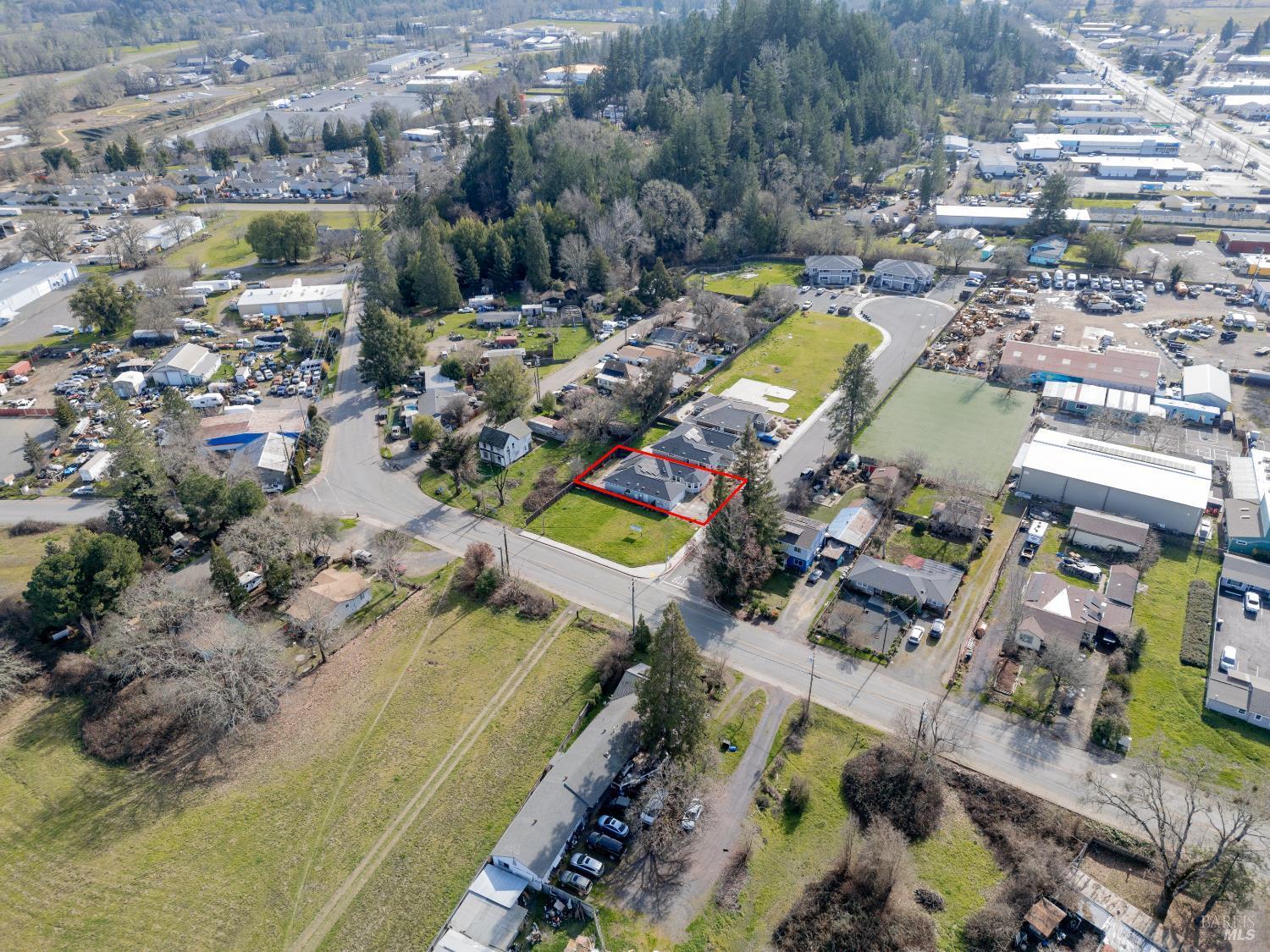 Detail Gallery Image 25 of 28 For 1407 Brothers Ln, Willits,  CA 95490 - 4 Beds | 2 Baths