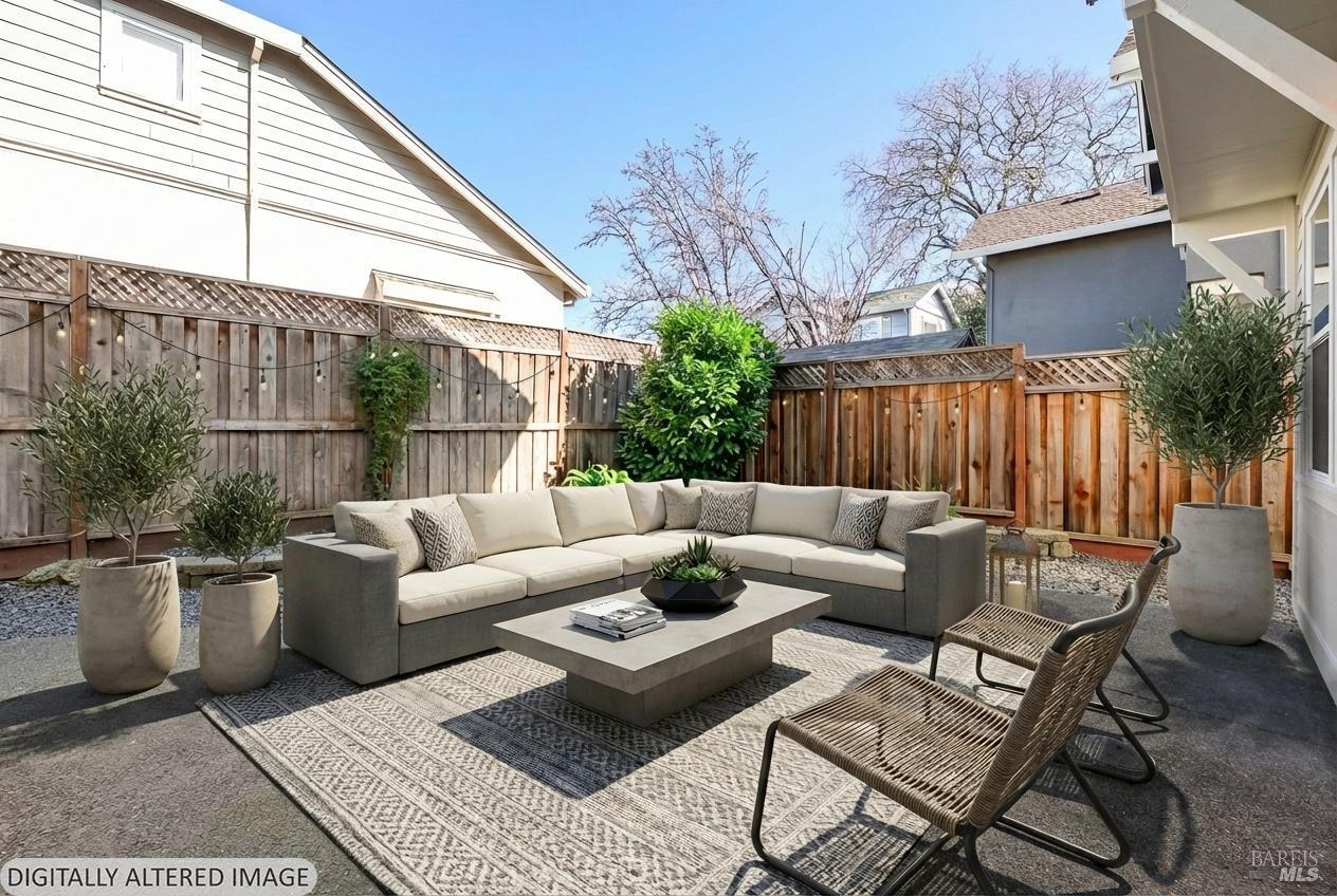 Detail Gallery Image 5 of 39 For 2023 Northfield Dr, Santa Rosa,  CA 95403 - 4 Beds | 3/1 Baths