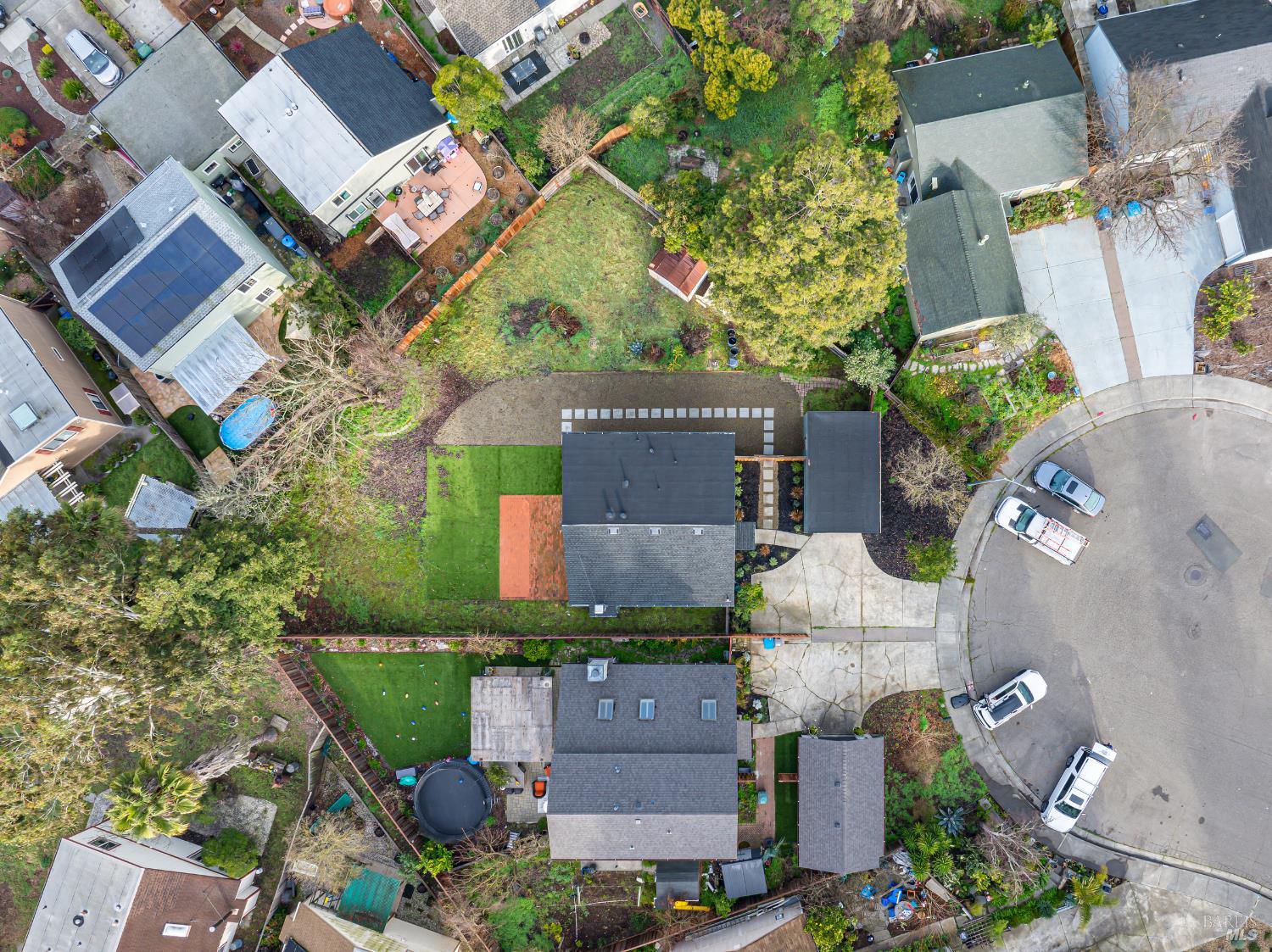 Detail Gallery Image 28 of 31 For 125 Saratoga Ct, Petaluma,  CA 94954 - 4 Beds | 2 Baths