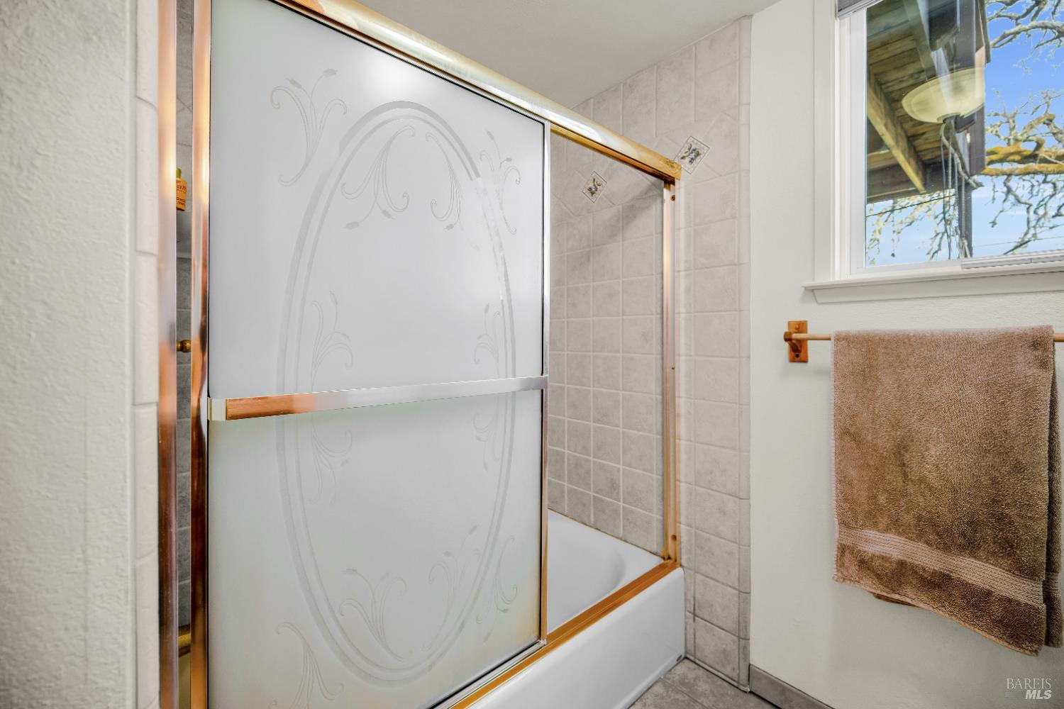 Detail Gallery Image 29 of 60 For 3774 Leal Dr, Lakeport,  CA 95453 - 4 Beds | 3 Baths