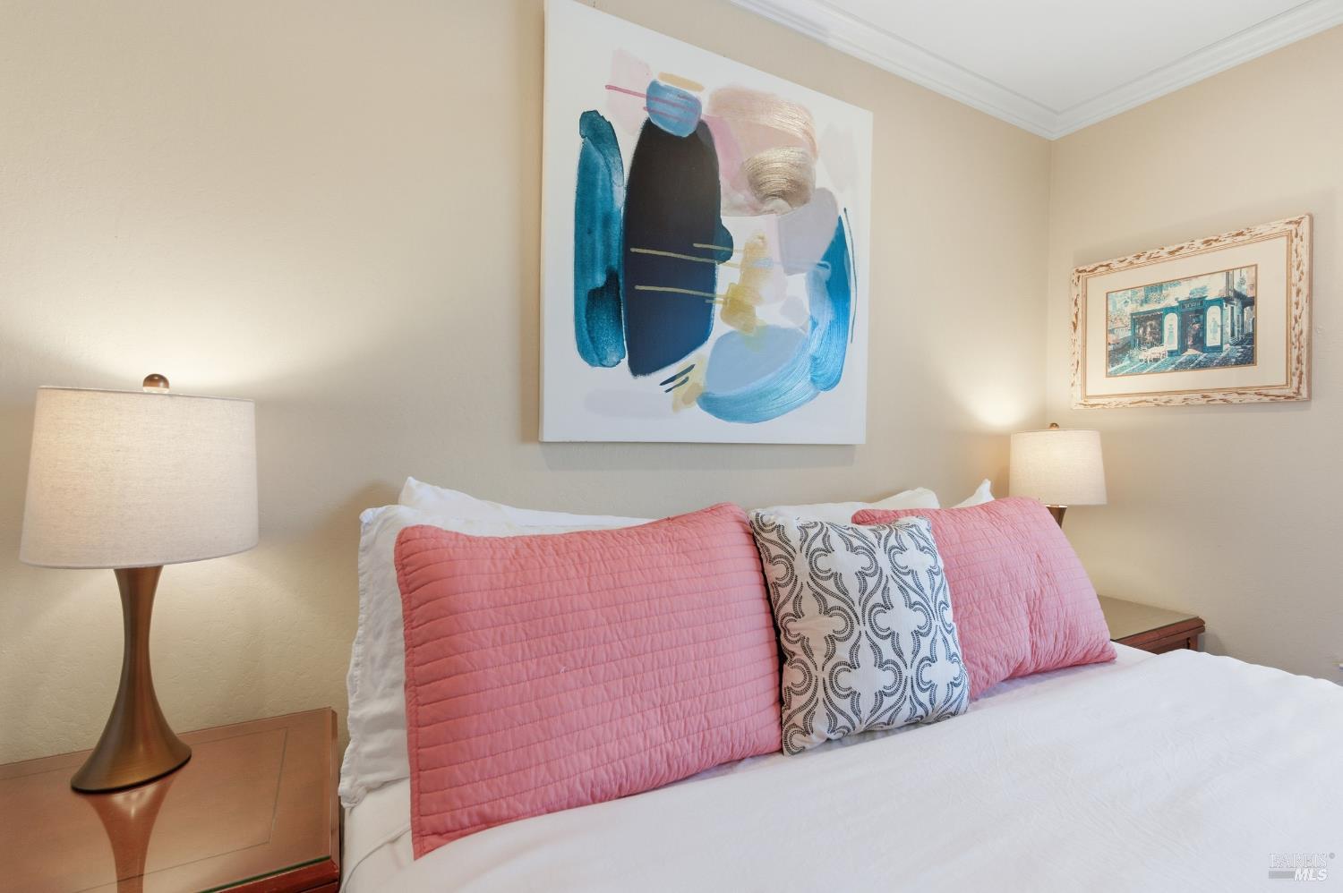 Detail Gallery Image 20 of 56 For 868 Oak Leaf Way, Napa,  CA 94558 - 2 Beds | 2 Baths