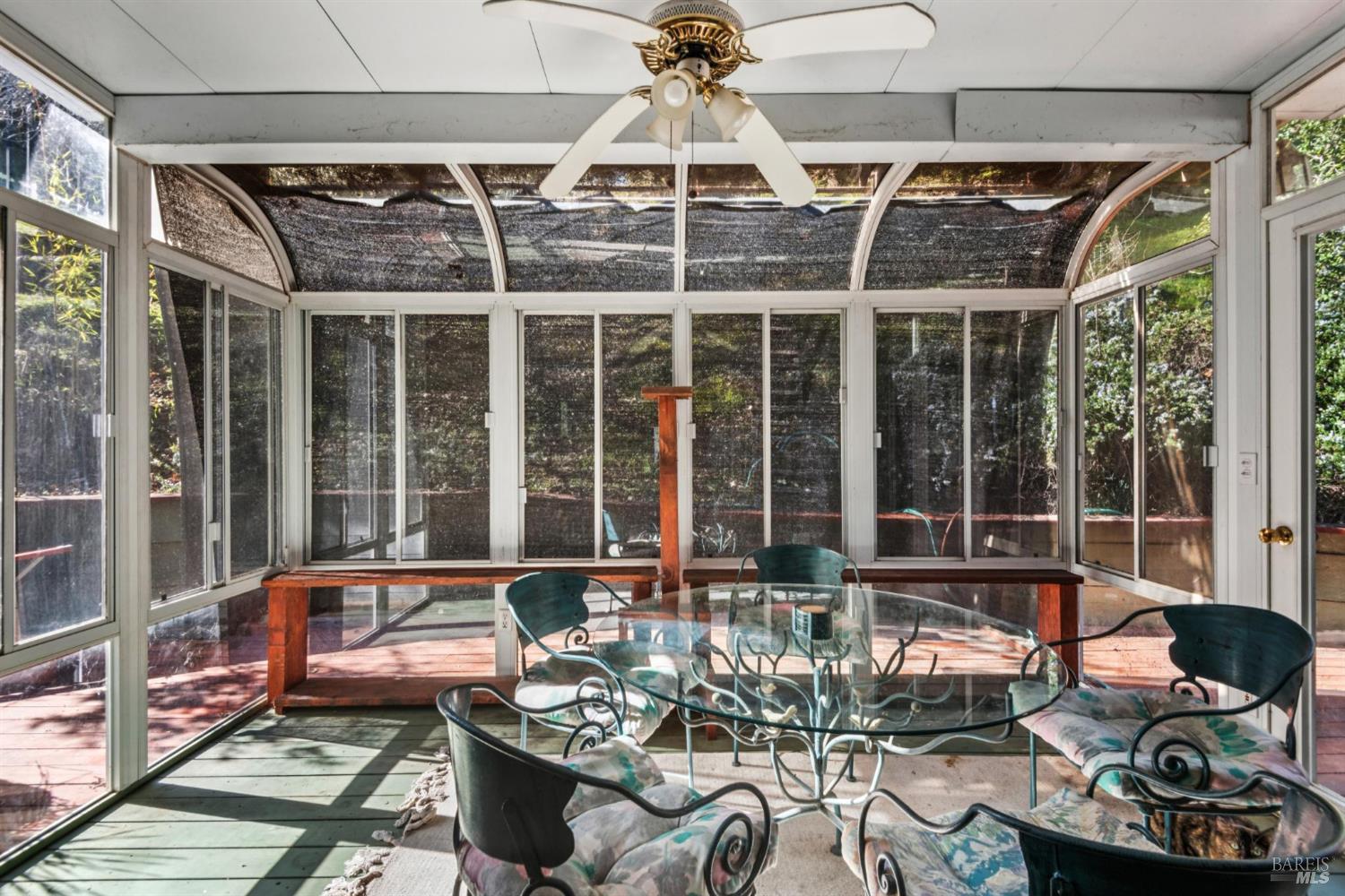 Detail Gallery Image 36 of 53 For 27 Beechwood Ct, Napa,  CA 94558 - 4 Beds | 2/1 Baths