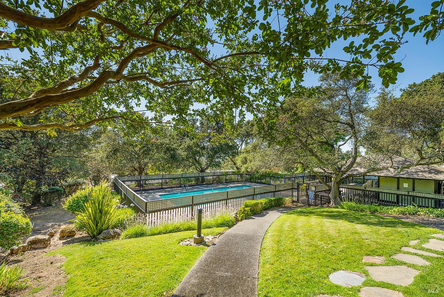 Detail Gallery Image 51 of 53 For 1026 East Ave, Napa,  CA 94559 - 2 Beds | 2 Baths