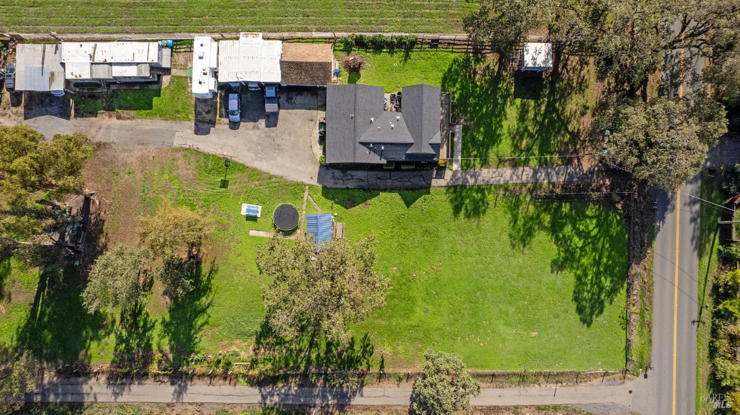 Detail Gallery Image 10 of 99 For 380 Irwin Ln, Santa Rosa,  CA 95401 - 3 Beds | 2 Baths