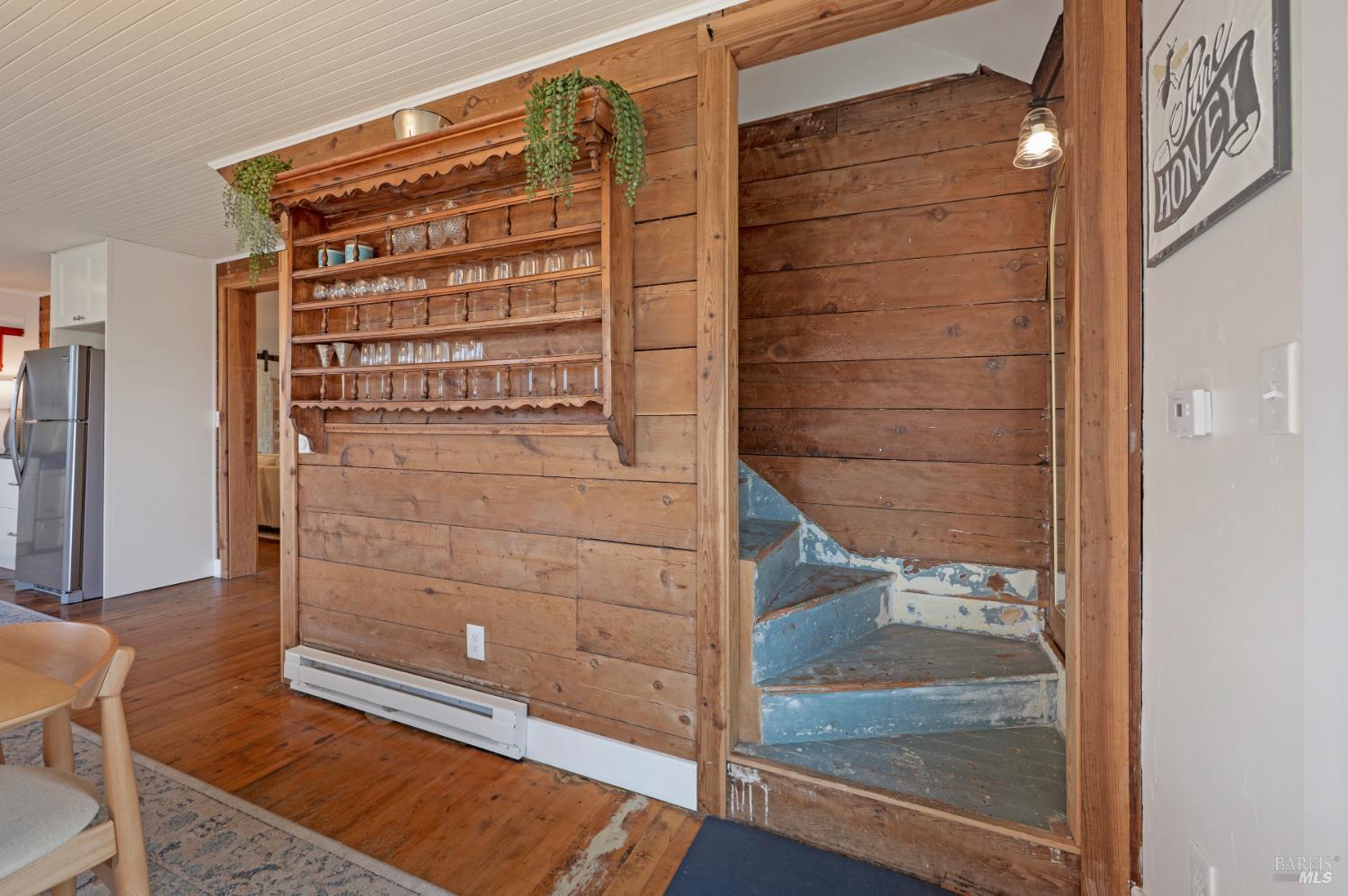 Detail Gallery Image 9 of 33 For 8931 Oak Grove Ave, Sebastopol,  CA 95472 - 4 Beds | 2 Baths