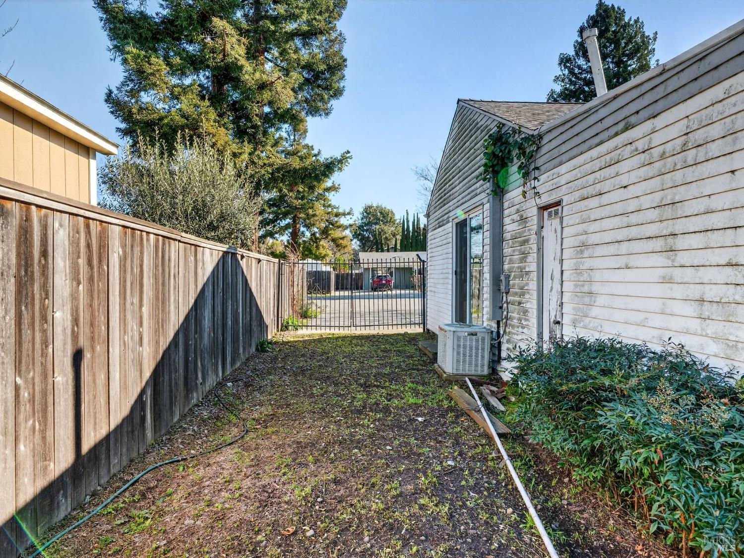 Detail Gallery Image 19 of 20 For 321 Roosevelt St, Napa,  CA 94558 - 2 Beds | 1 Baths