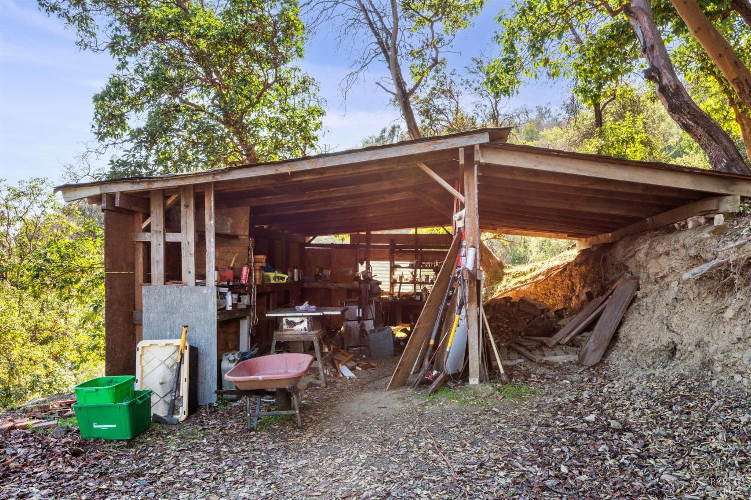 Detail Gallery Image 46 of 53 For 27 Beechwood Ct, Napa,  CA 94558 - 4 Beds | 2/1 Baths