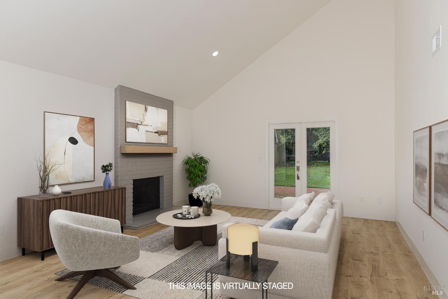 Detail Gallery Image 5 of 31 For 125 Saratoga Ct, Petaluma,  CA 94954 - 4 Beds | 2 Baths