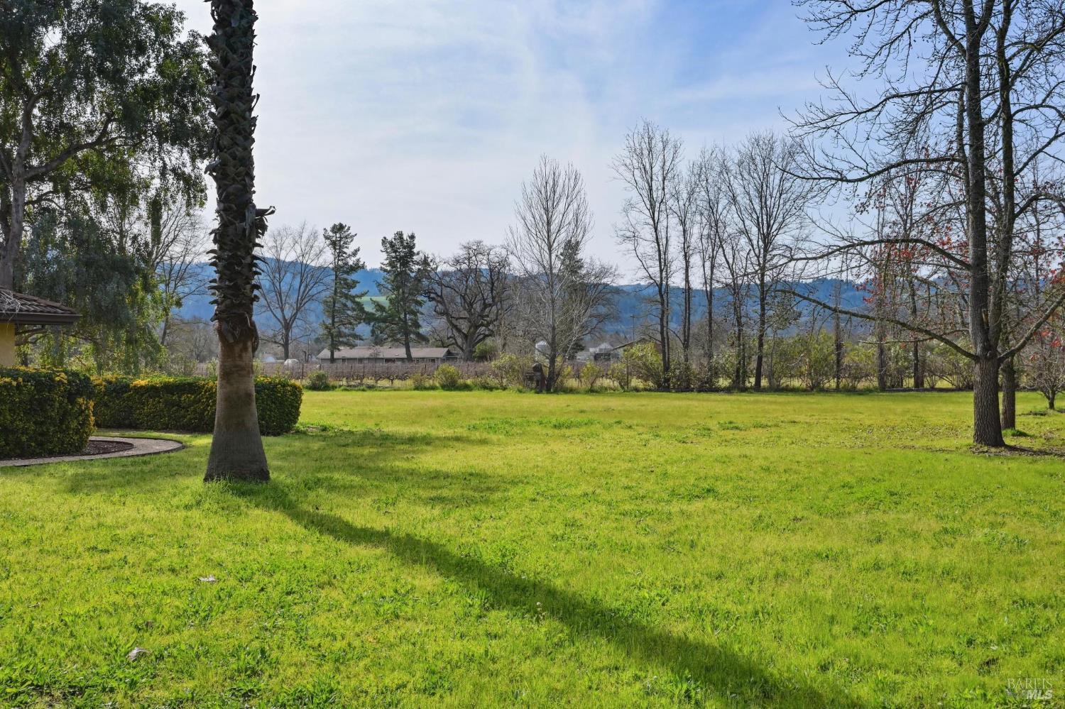 Detail Gallery Image 30 of 39 For 2550 Greenwood Ave, Calistoga,  CA 94515 - 4 Beds | 2/1 Baths