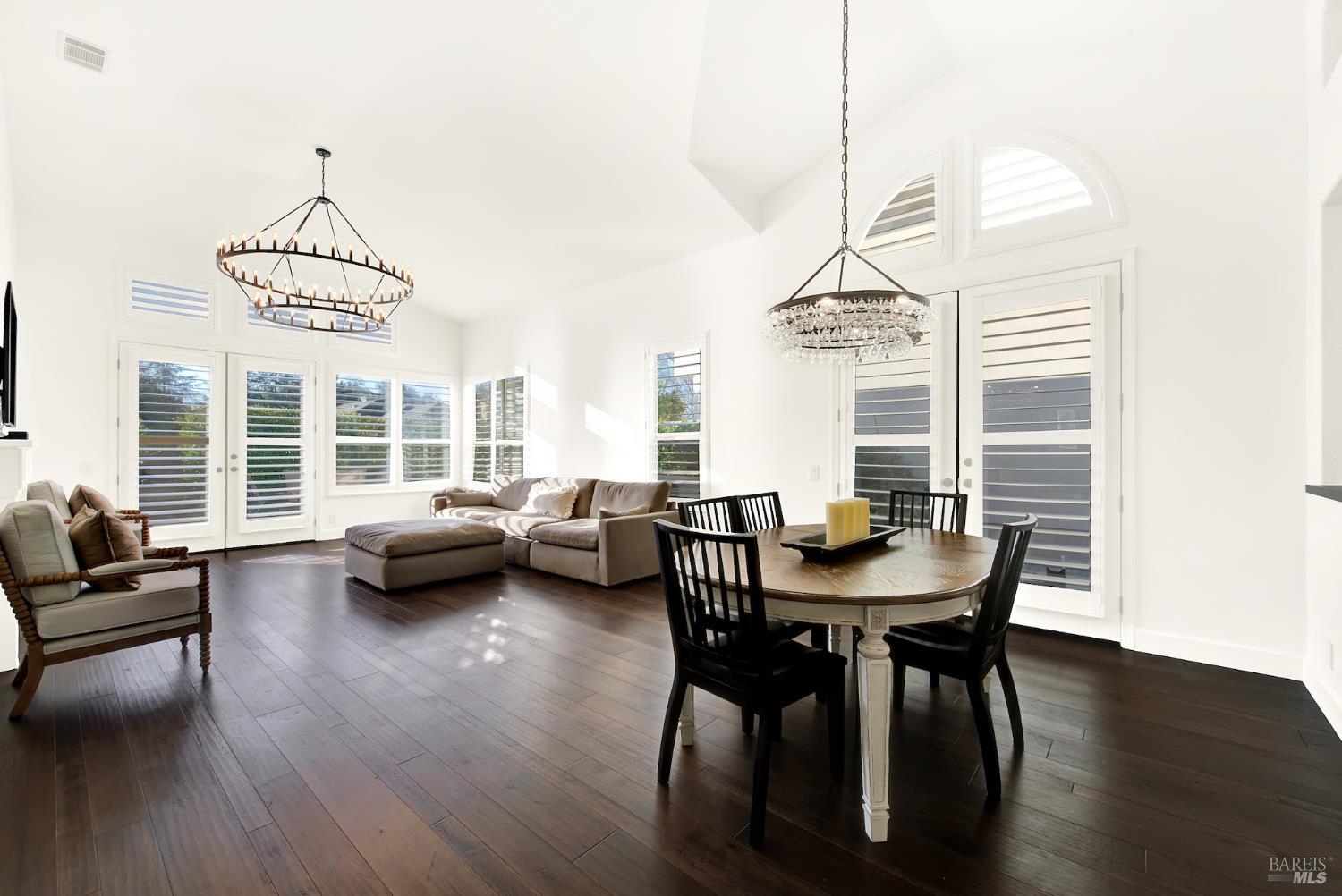 Detail Gallery Image 8 of 63 For 2897 Quail Hollow Dr, Fairfield,  CA 94534 - 3 Beds | 2 Baths