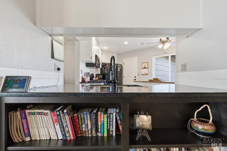 Detail Gallery Image 14 of 39 For 1433 Langley Way, Suisun City,  CA 94585 - 3 Beds | 2 Baths