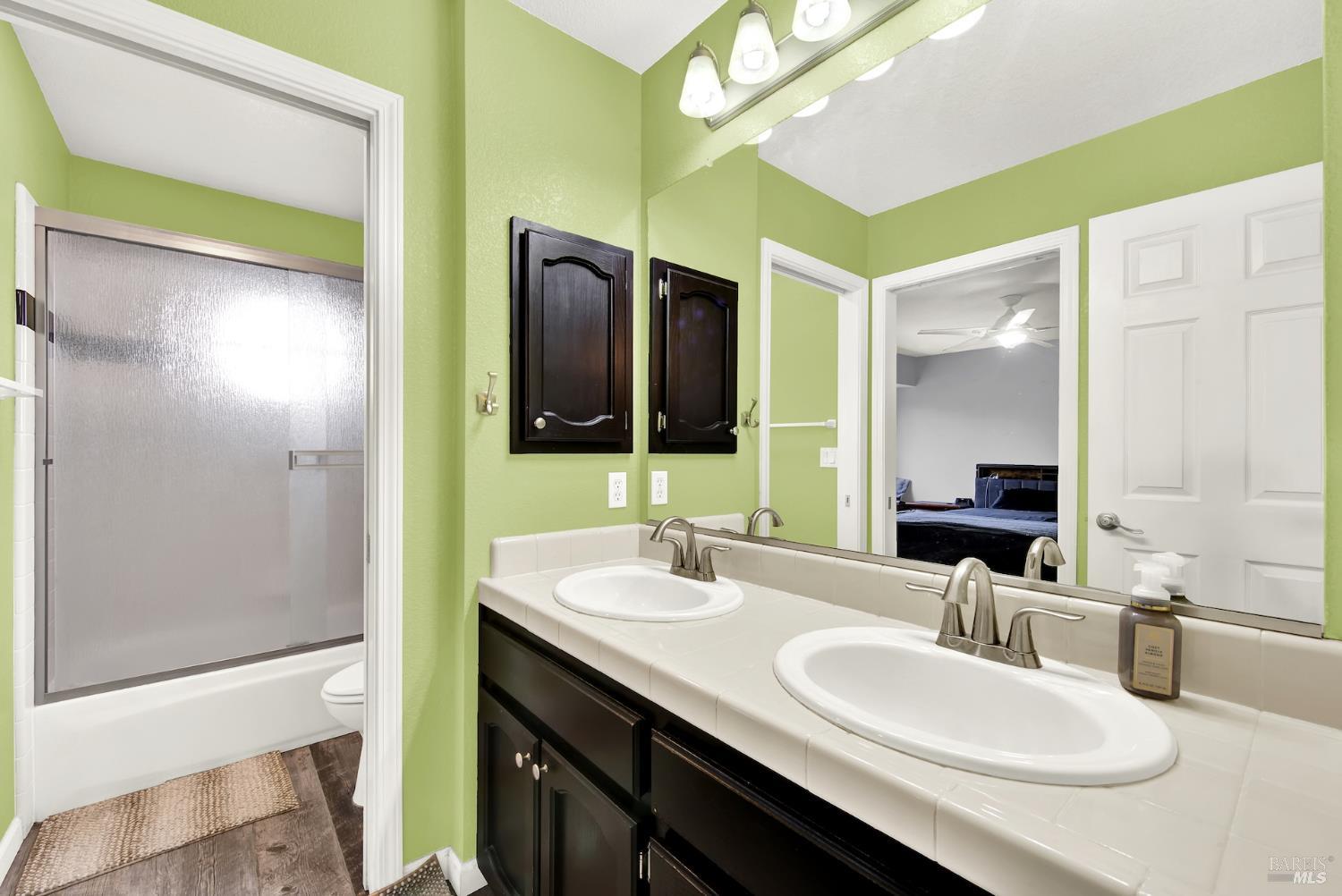 Detail Gallery Image 18 of 66 For 230 Sparrow St, Vacaville,  CA 95687 - 4 Beds | 3 Baths