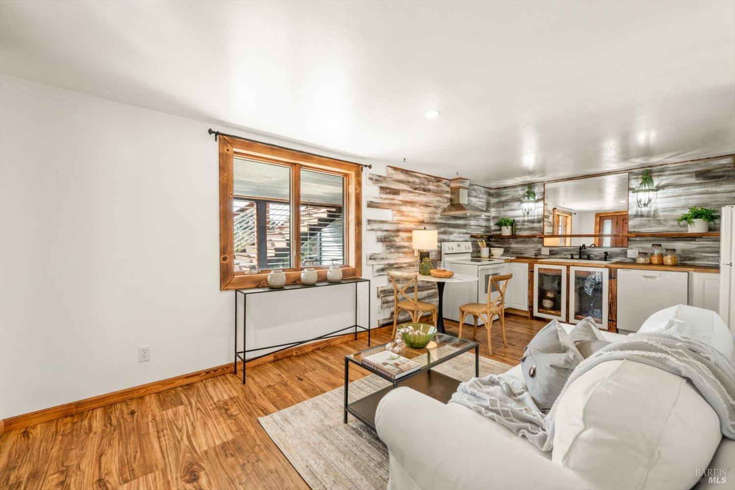 Detail Gallery Image 67 of 99 For 2135 E 2nd St, Benicia,  CA 94510 - 5 Beds | 4 Baths