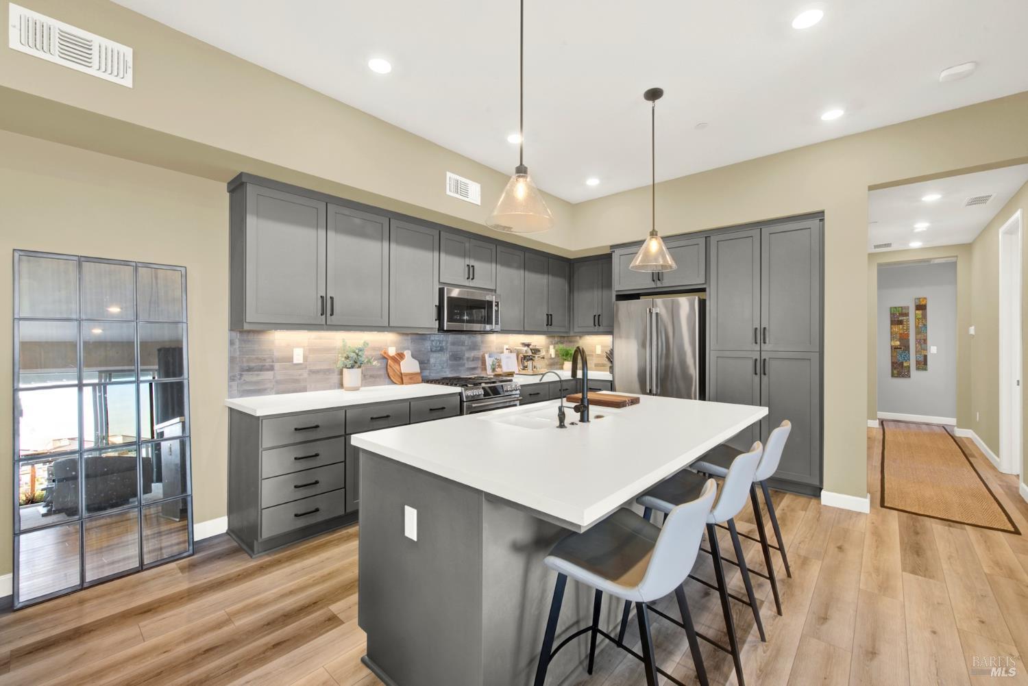 Detail Gallery Image 12 of 79 For 2282 Solace Vis, Fairfield,  CA 94533 - 2 Beds | 2 Baths