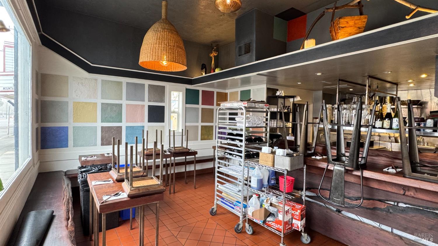 Detail Gallery Image 2 of 16 For 35 E Commercial St, Willits,  CA 95490 - – Beds | – Baths