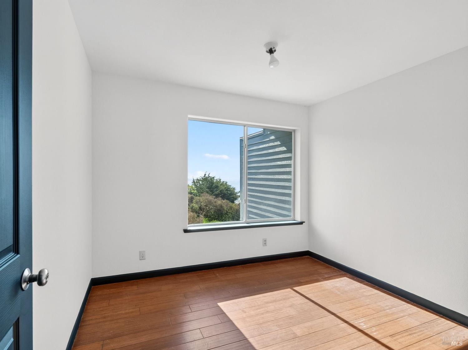 Detail Gallery Image 34 of 61 For 14800 Navarro Way, Manchester,  CA 95459 - 4 Beds | 3 Baths