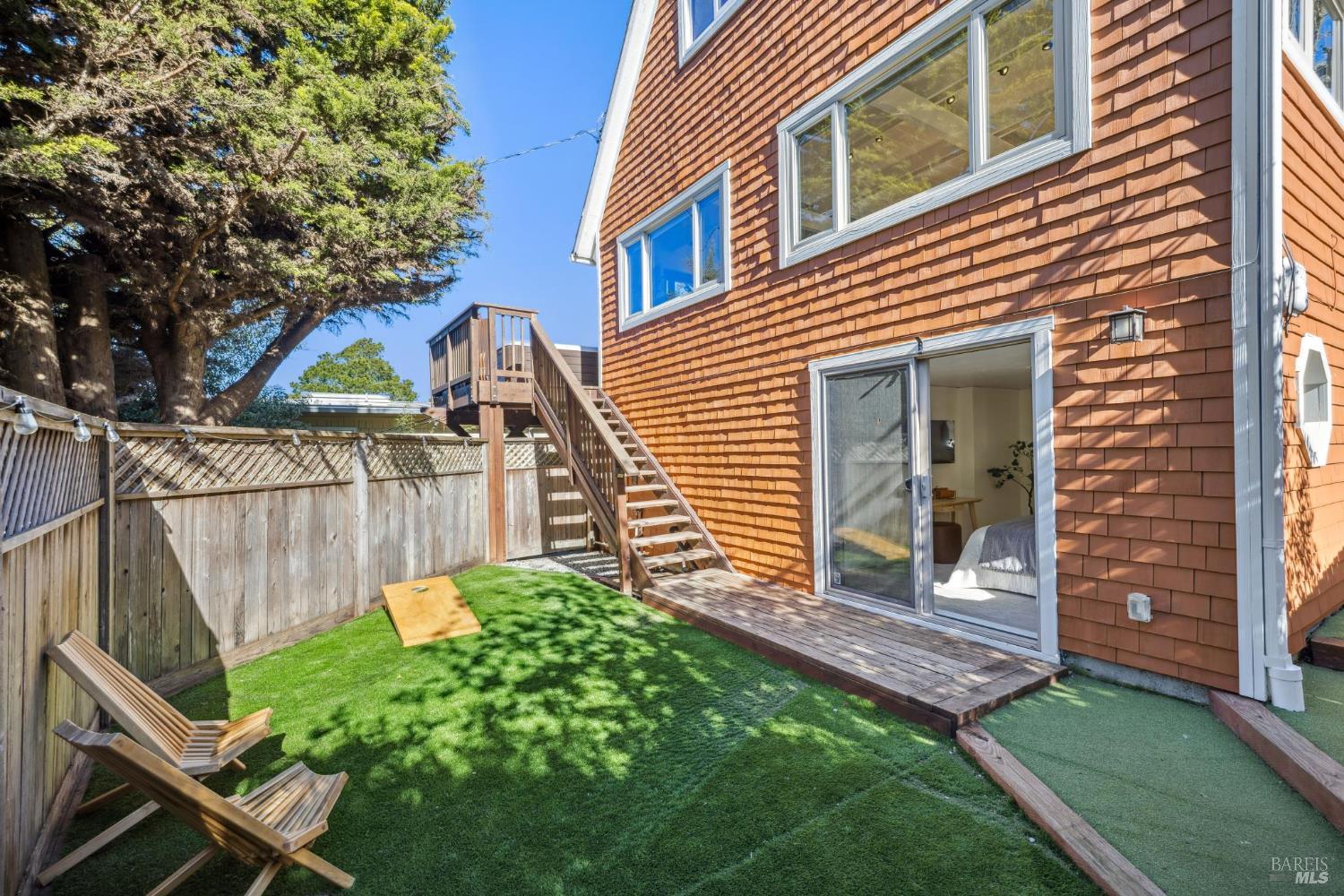 Detail Gallery Image 22 of 28 For 763 Marin Dr, Mill Valley,  CA 94941 - 3 Beds | 3 Baths