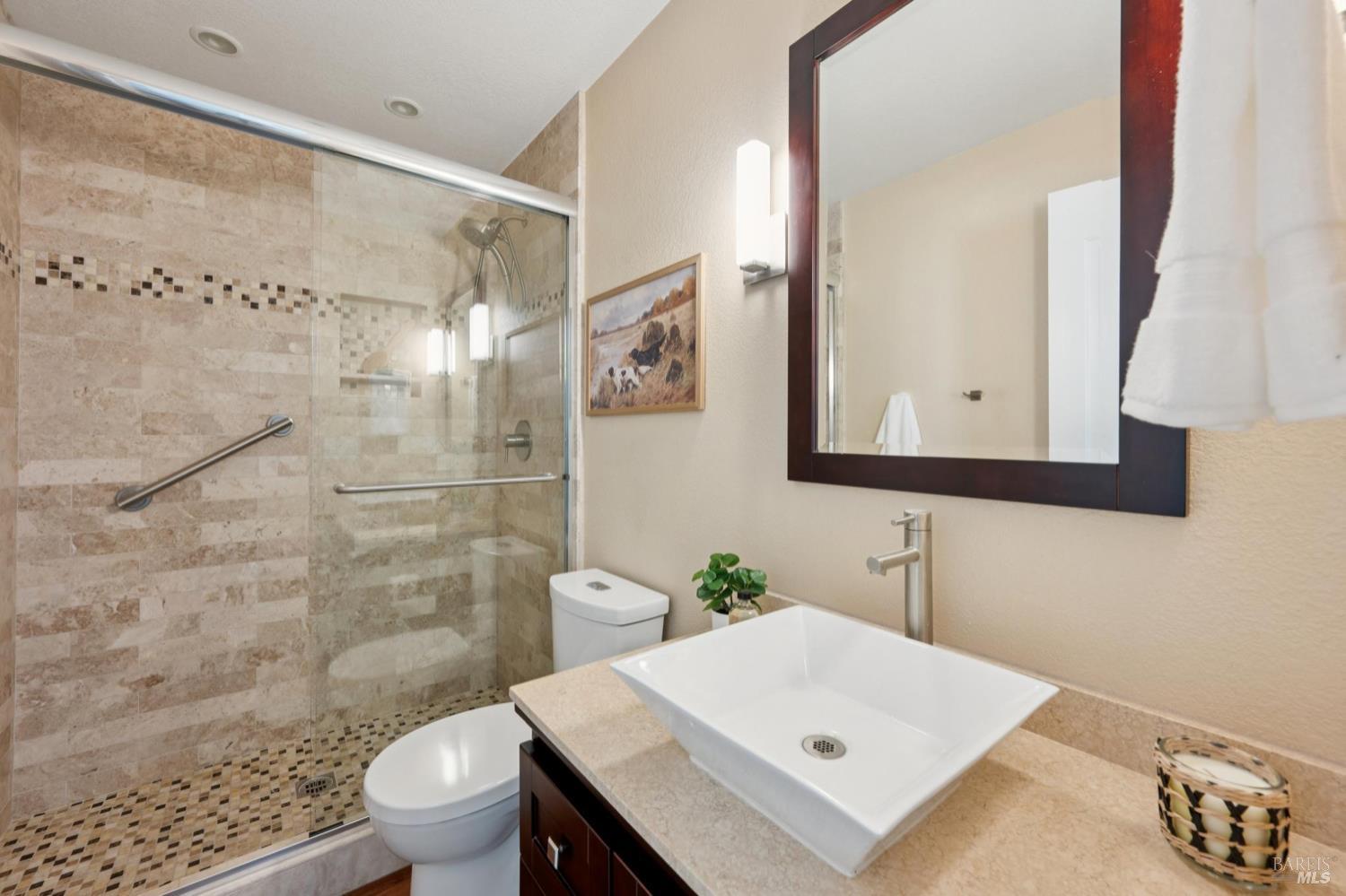 Detail Gallery Image 22 of 69 For 446 Tee Ct, Healdsburg,  CA 95448 - 4 Beds | 3 Baths