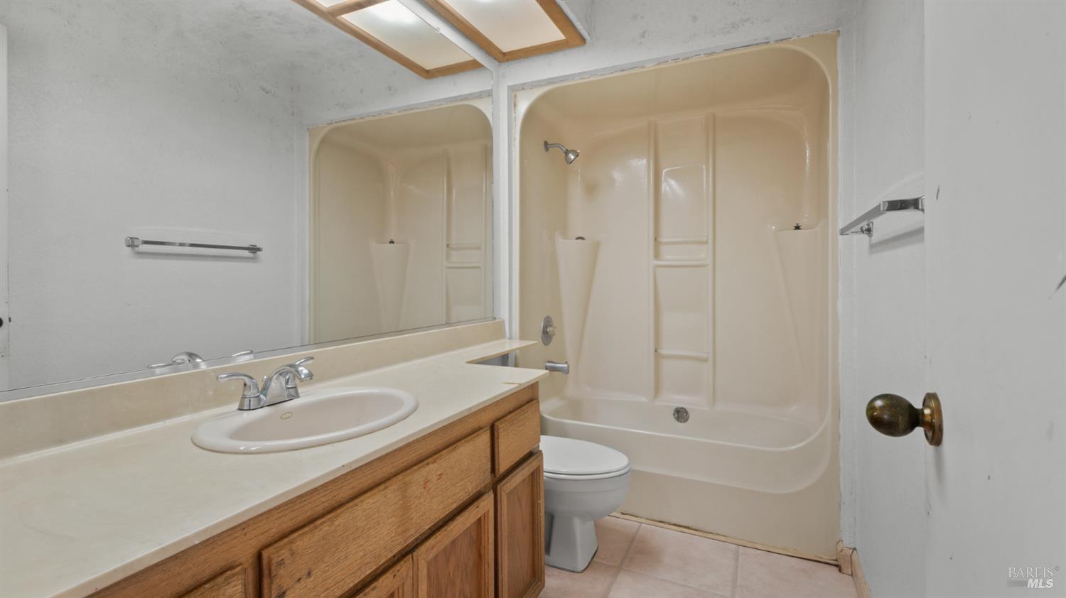 Detail Gallery Image 39 of 45 For 22 Brighton Dr, Vallejo,  CA 94591 - 4 Beds | 3 Baths