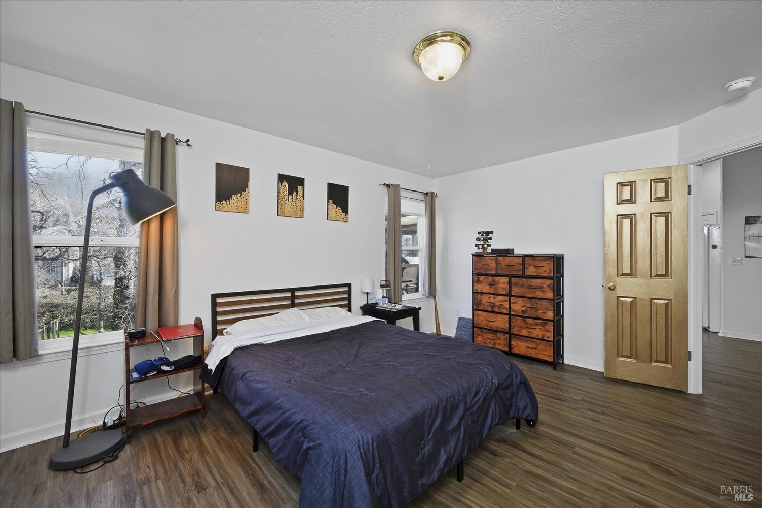 Detail Gallery Image 12 of 32 For 18286 North Shore Dr, Hidden Valley Lake,  CA 95467 - 3 Beds | 2 Baths