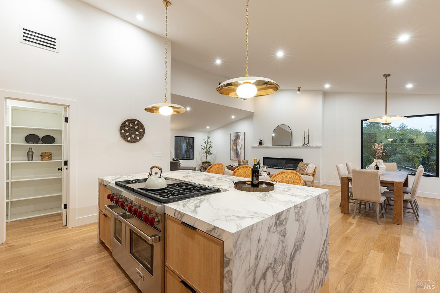 Detail Gallery Image 17 of 74 For 559 E Spring St, Napa,  CA 94559 - 3 Beds | 3/2 Baths