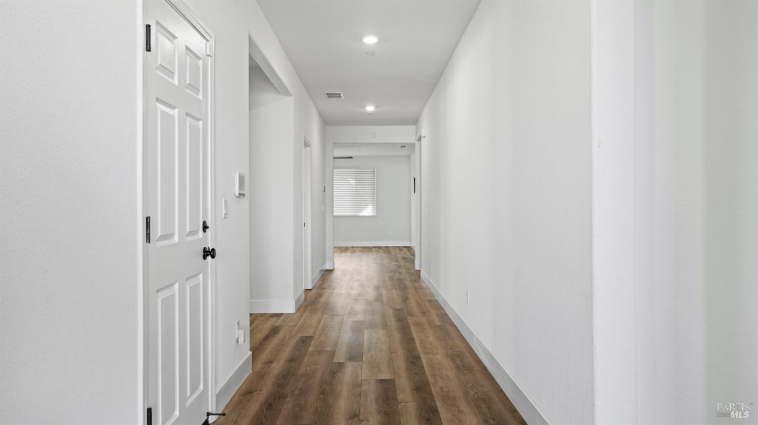 Detail Gallery Image 8 of 48 For 801 Billhook Dr, Vacaville,  CA 95687 - 3 Beds | 2 Baths