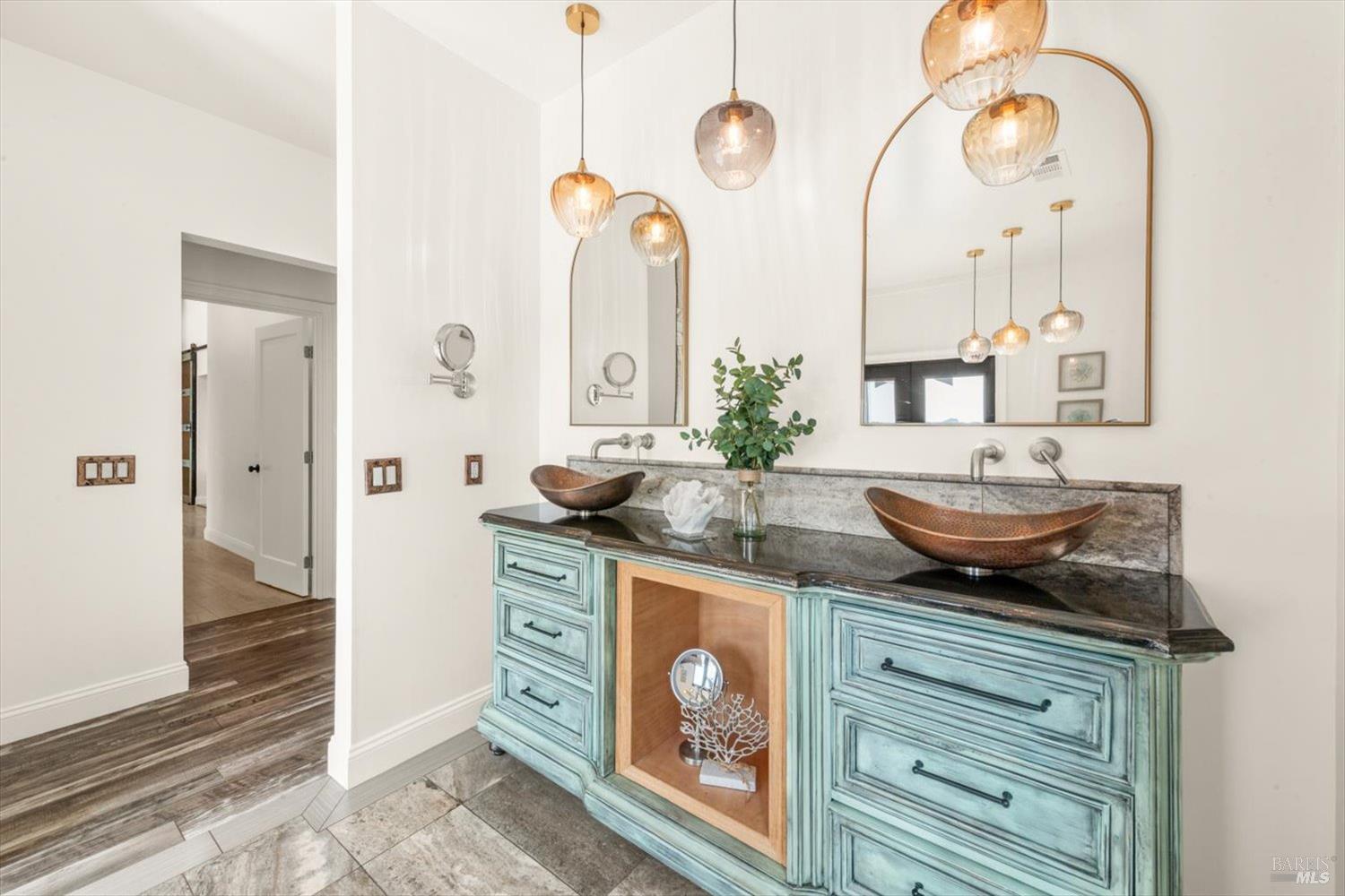 Detail Gallery Image 39 of 99 For 2135 E 2nd St, Benicia,  CA 94510 - 5 Beds | 4 Baths