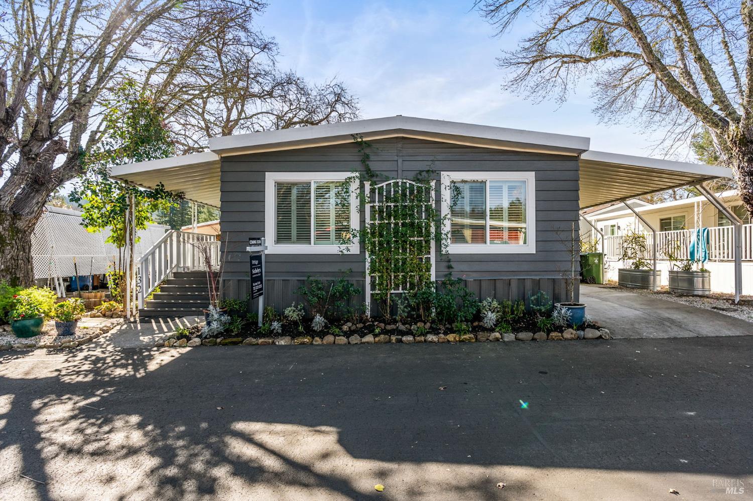 Front Image Thumbnail for BA326008704